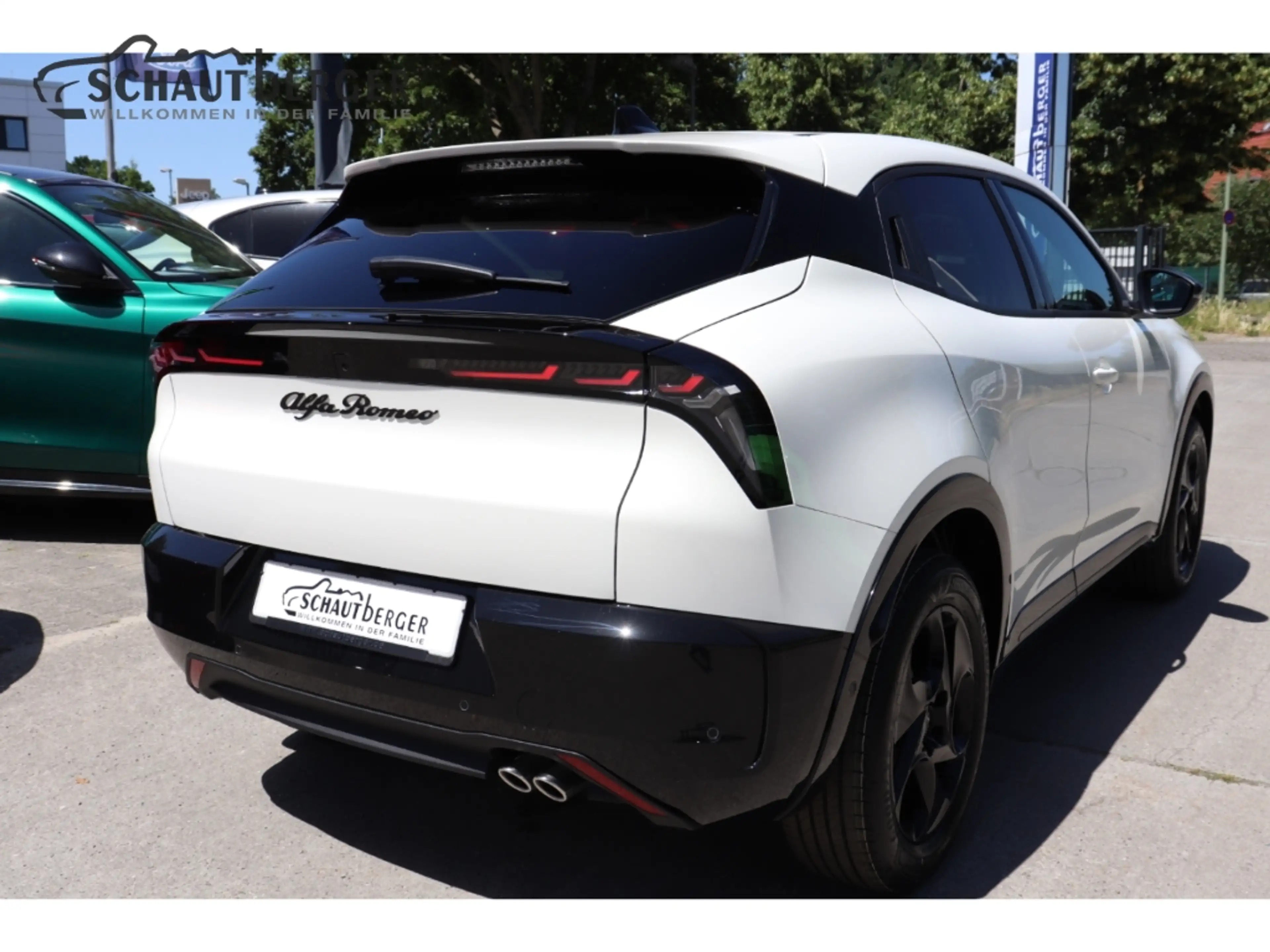 Alfa Romeo Junior Ibrida 1.2 VGT 48V-Hybrid 107 kW Ti Navi Digitales — photo 10