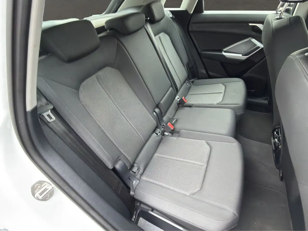 Audi Q3 35 TFSI S tronic advanced LED+SITZHZG 15