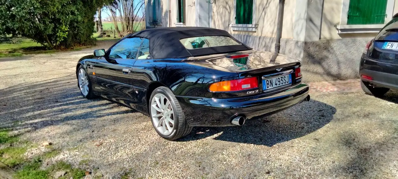 Aston Martin DB vantage volante Cabrio cambio manuale, foto 4