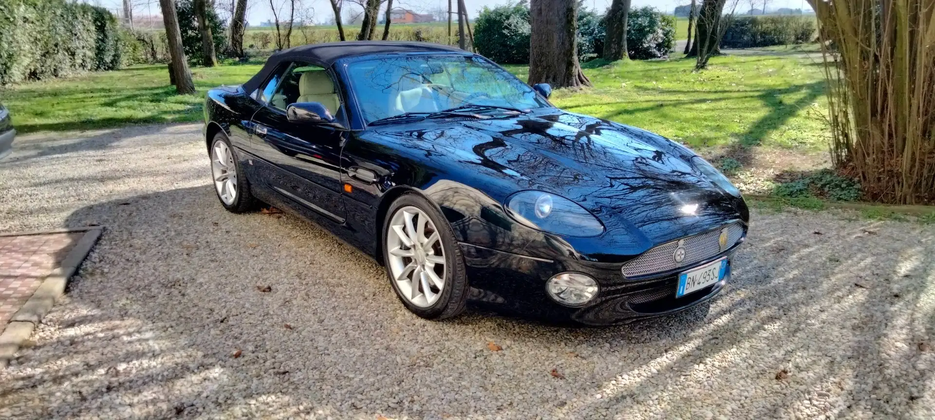 Aston Martin DB vantage volante Cabrio cambio manuale - 2