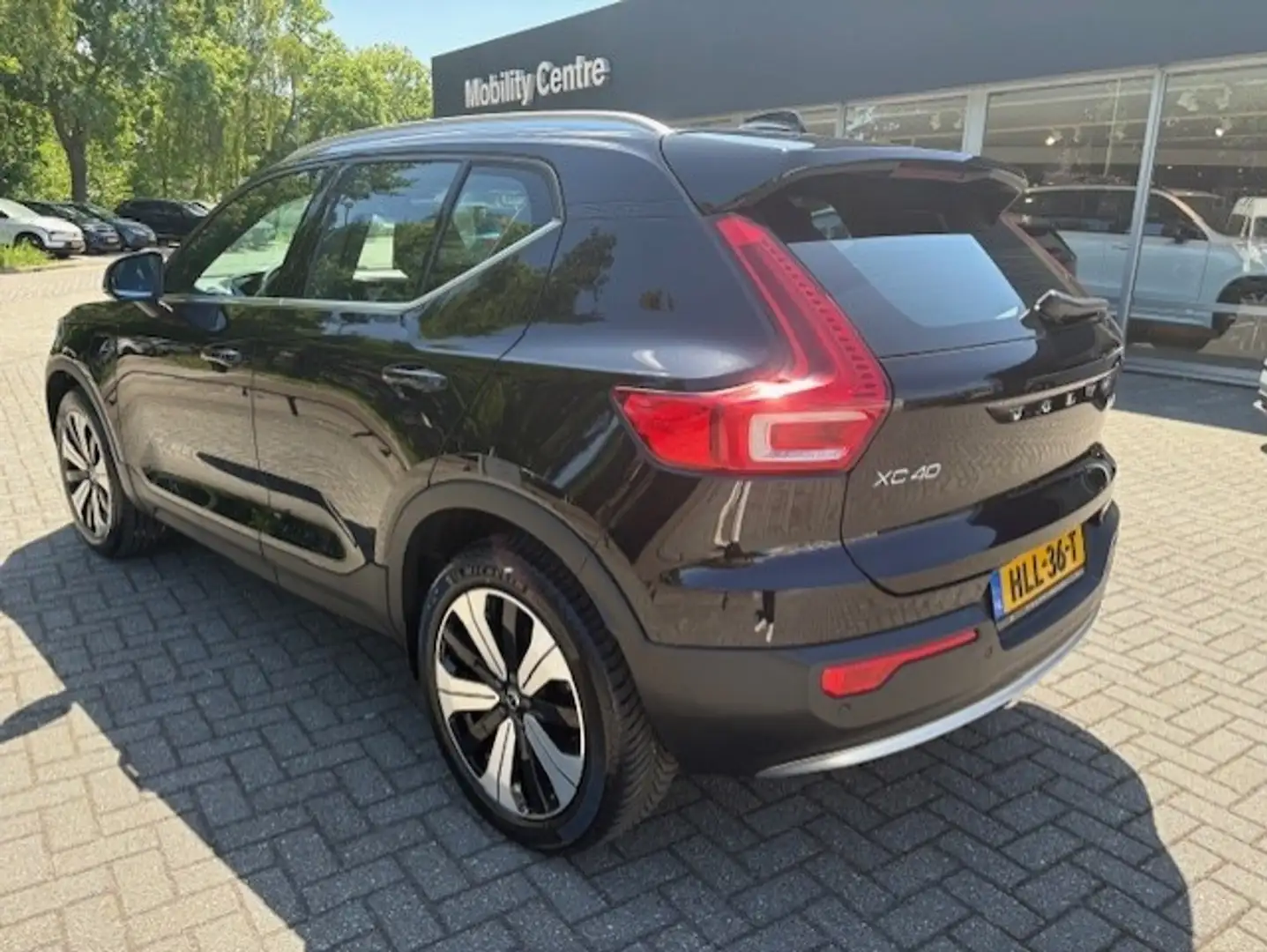 Volvo XC40 T5 Ultimate Bright | 360-Camera | Harman & Kardon Zwart - 2