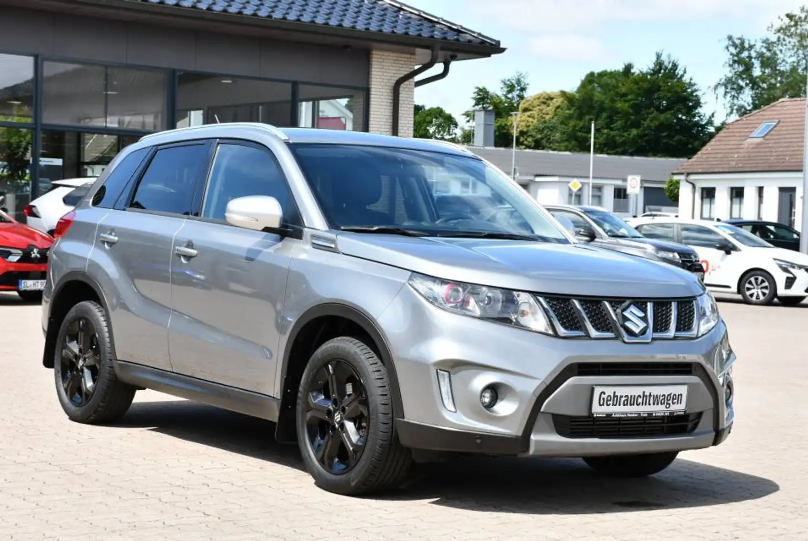 Suzuki Vitara S 1.4 5D A/T Boosterjet ALLGRIP Grau - 2