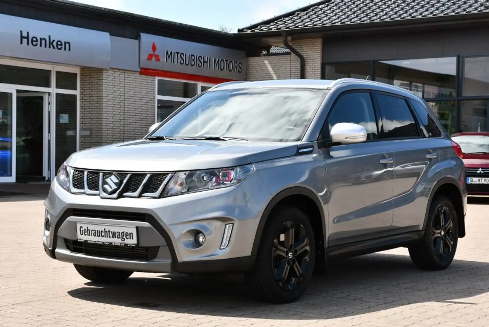 Suzuki Vitara S 1.4 5D A/T Boosterjet ALLGRIP Grau - 1