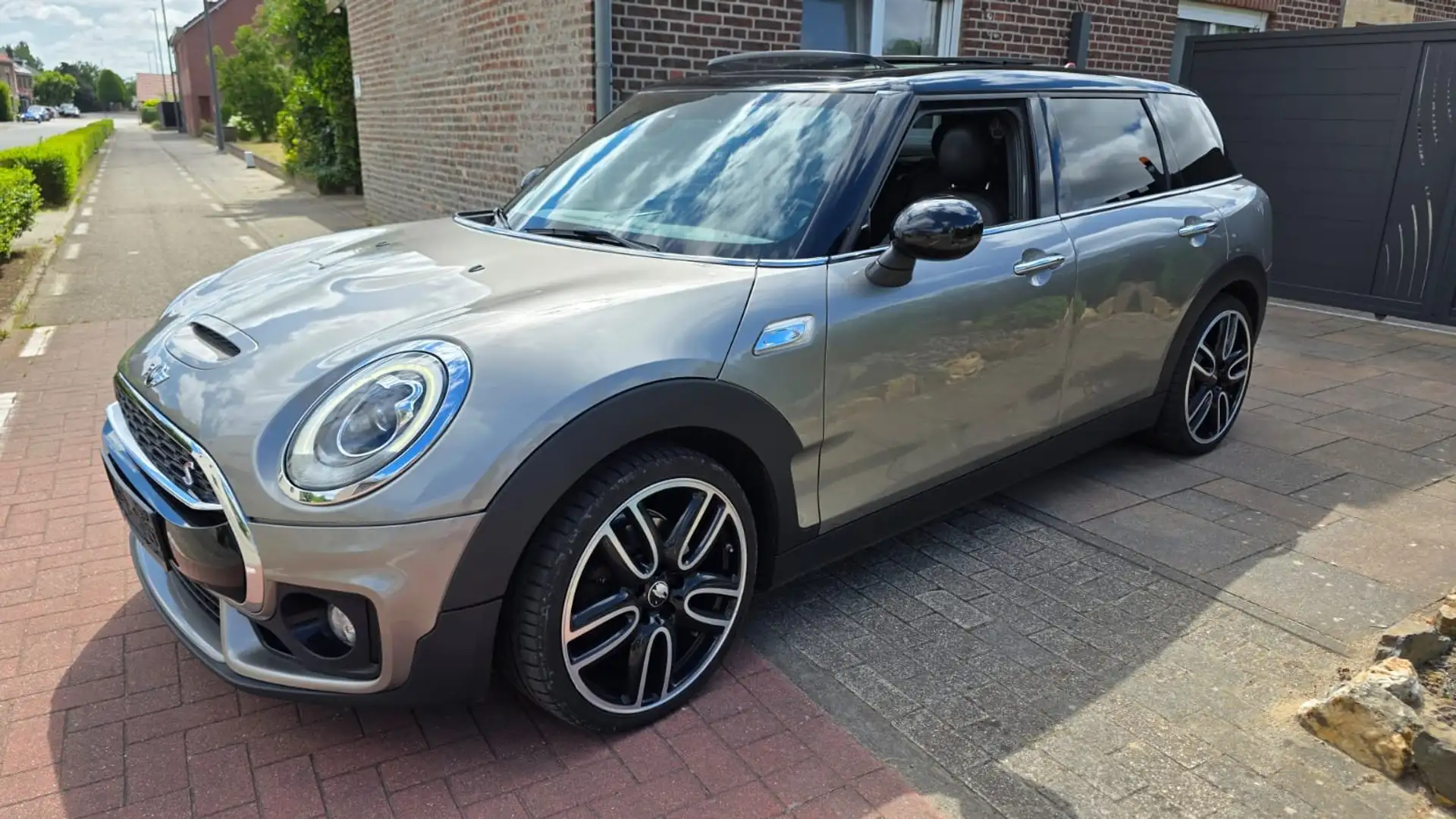 MINI Cooper S Clubman Mini Cooper S Clubman S JCW Aut. Zilver - 2