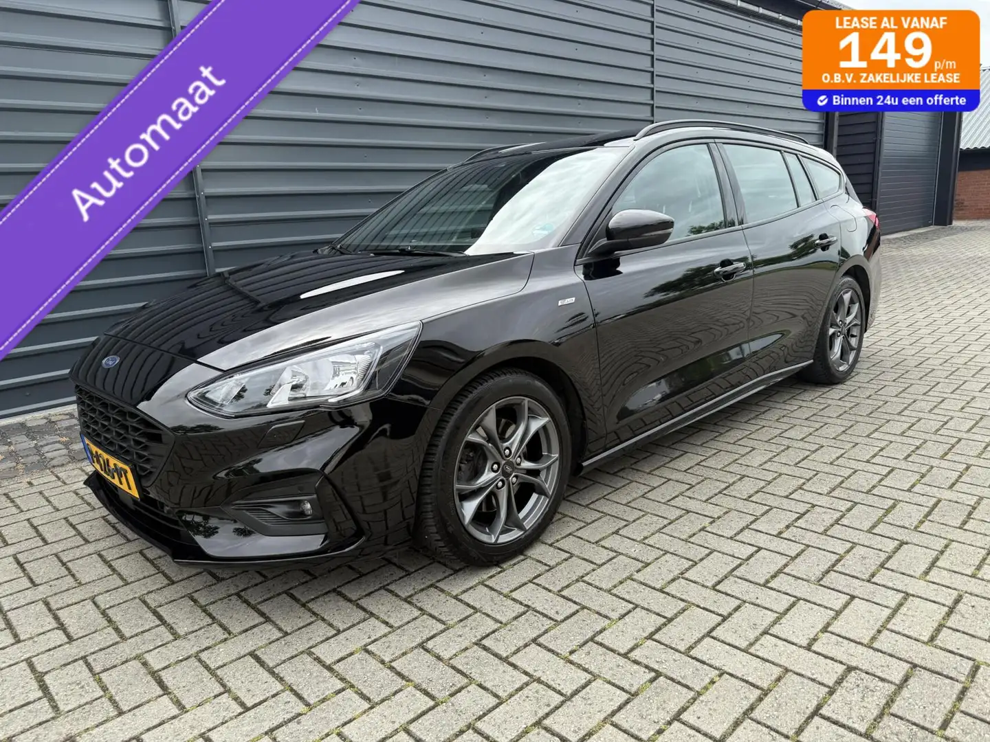 Ford Focus Wagon 1.5 EcoBoost ST Line Automaat Carplay Trekha Noir - 1
