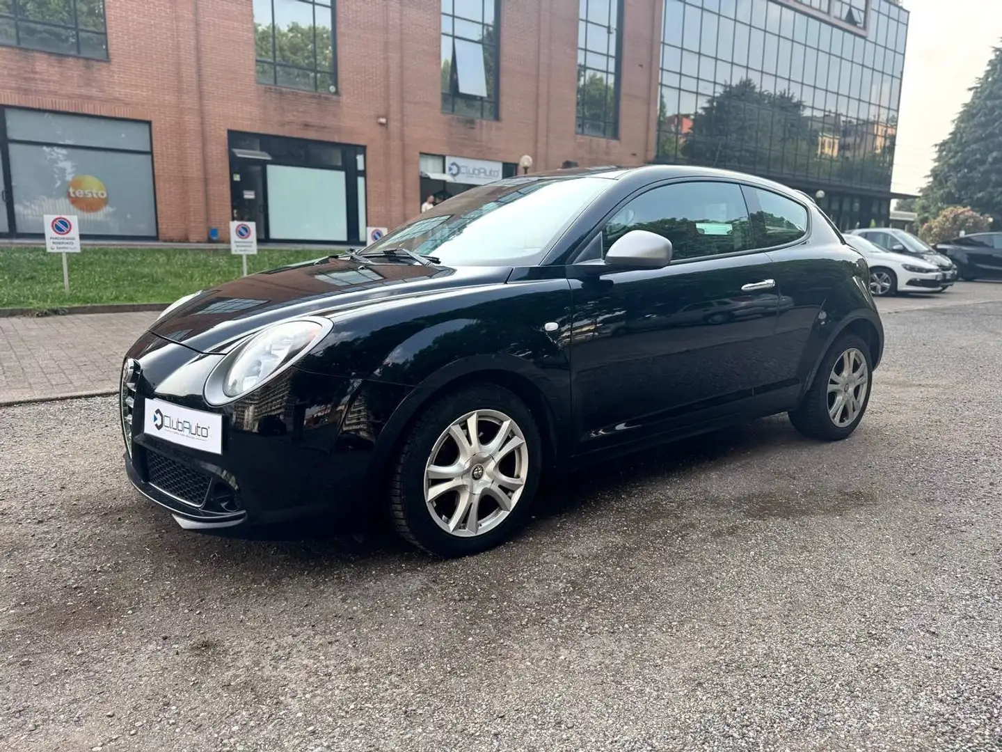 Alfa Romeo MiTo 1.3 jtdm SBK 85cv Noir - 1