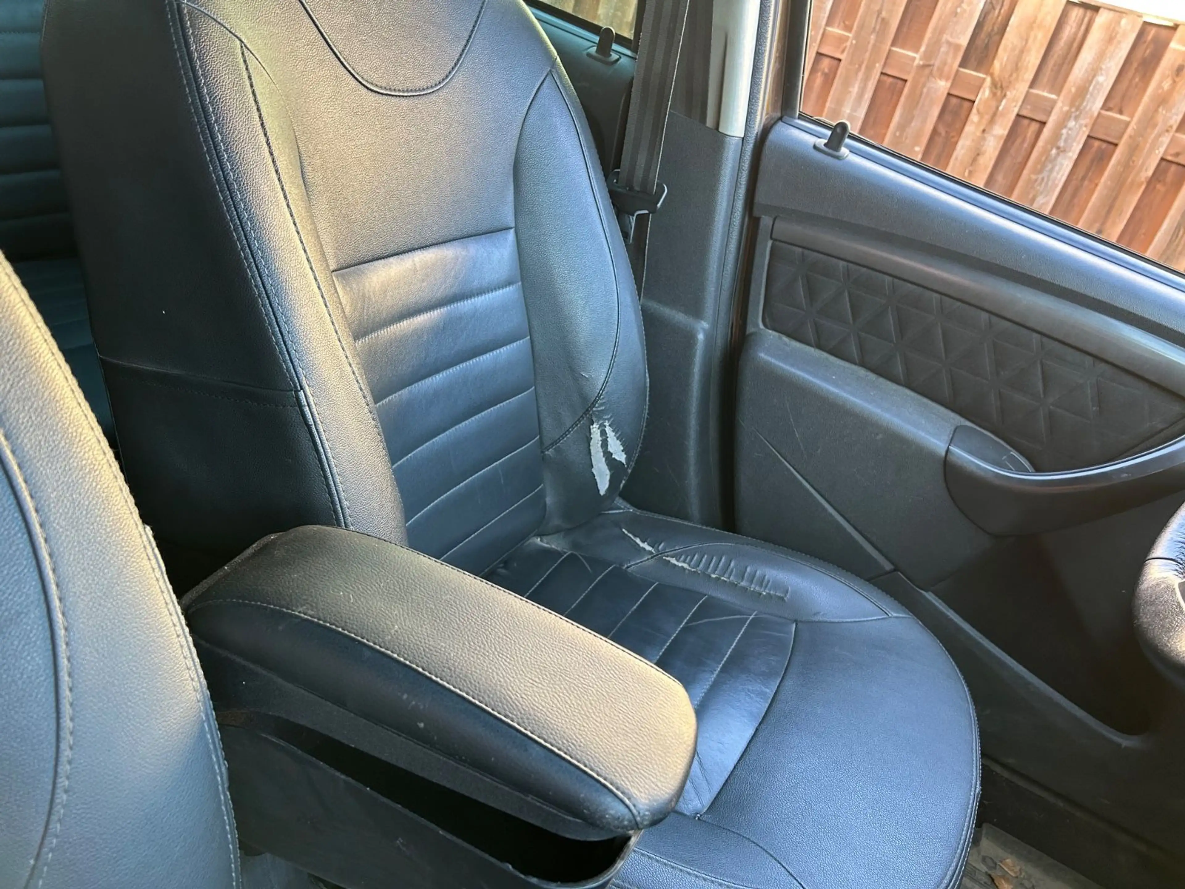 Dacia Duster dCI 110 Prestige 4x4 TÜV 06-2028 — photo 12