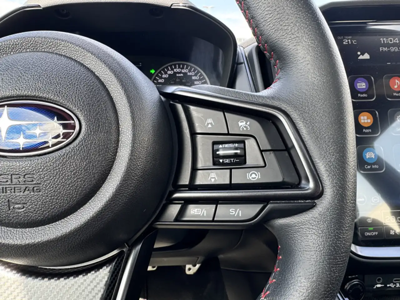 Subaru WRX снимка Subaru WRX