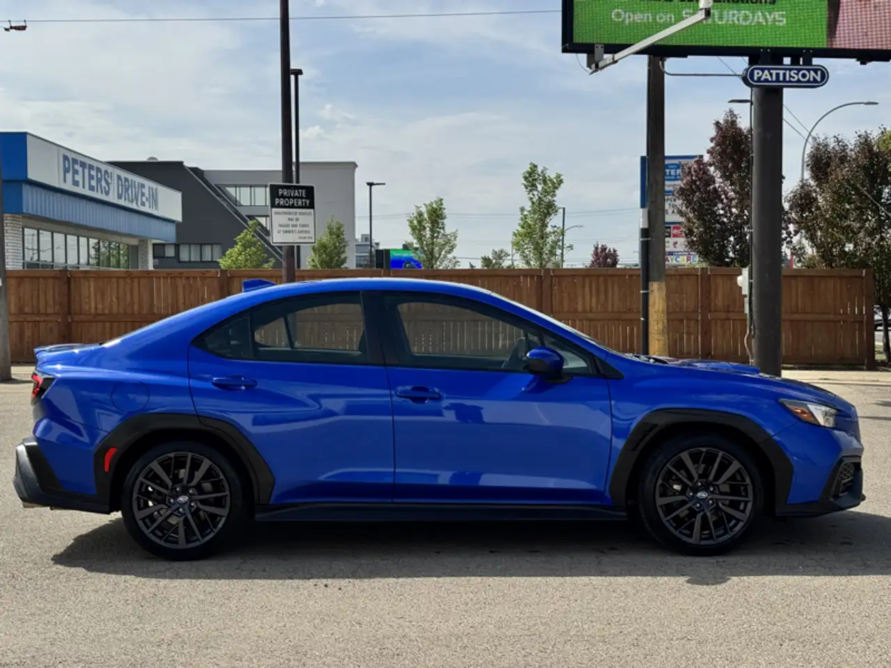 Subaru WRX снимка Subaru WRX