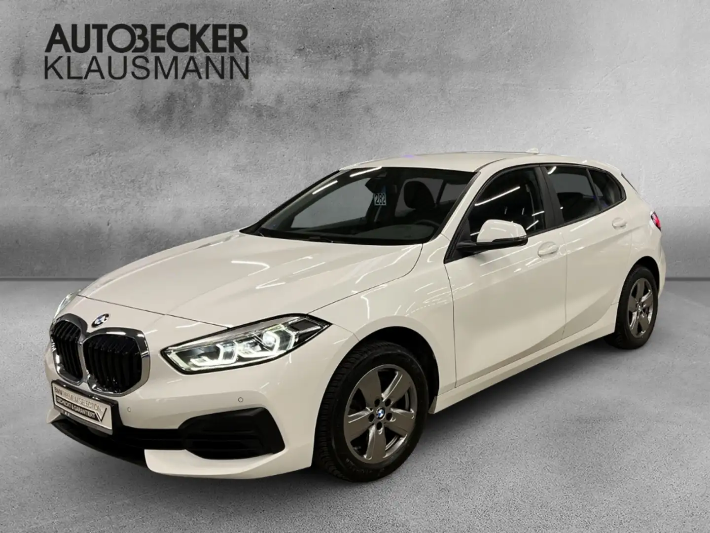 BMW 118 i ADVANTAGE LC PROF NAVI LED PDC WLAN DAB Weiß - 1