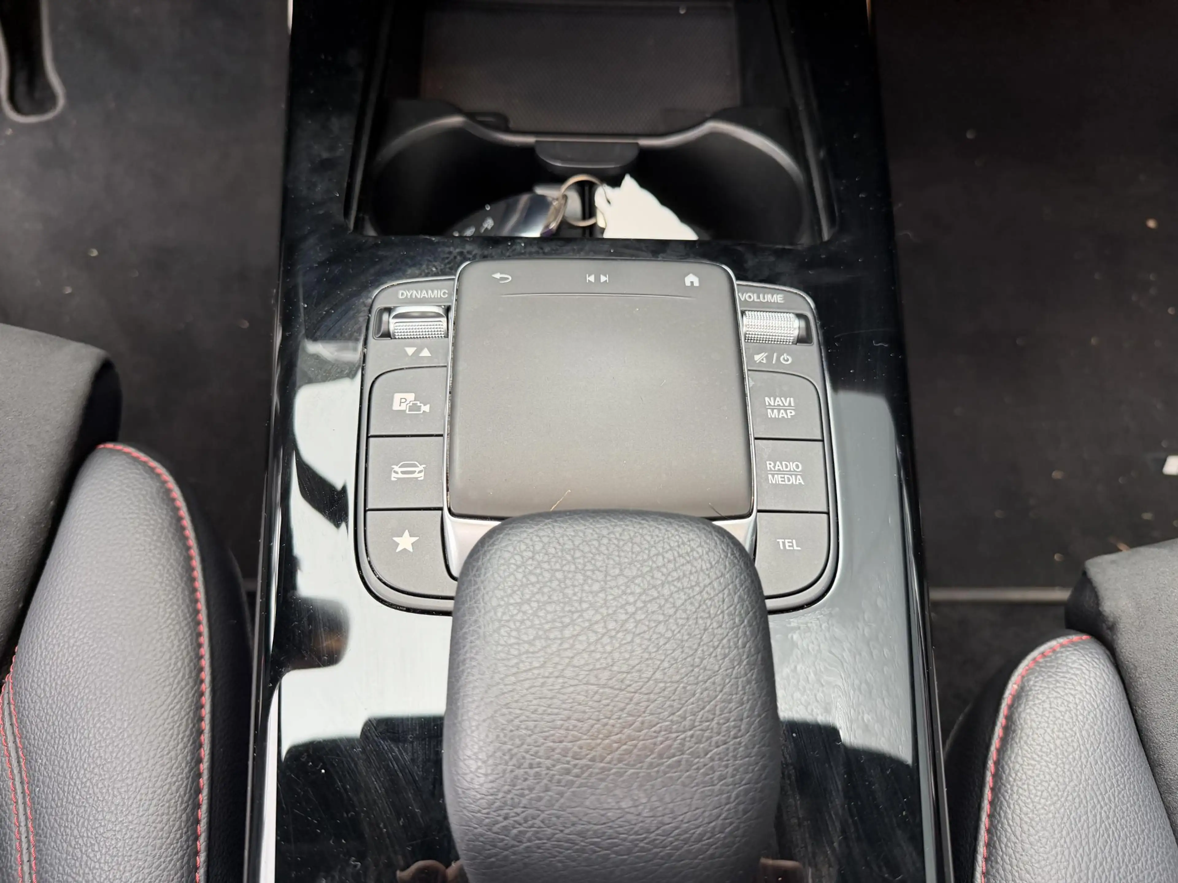Mercedes-Benz A 250 e AMG Line 18''/SOH 100%/Panoramadak/Memory L&R/Tr — photo 28