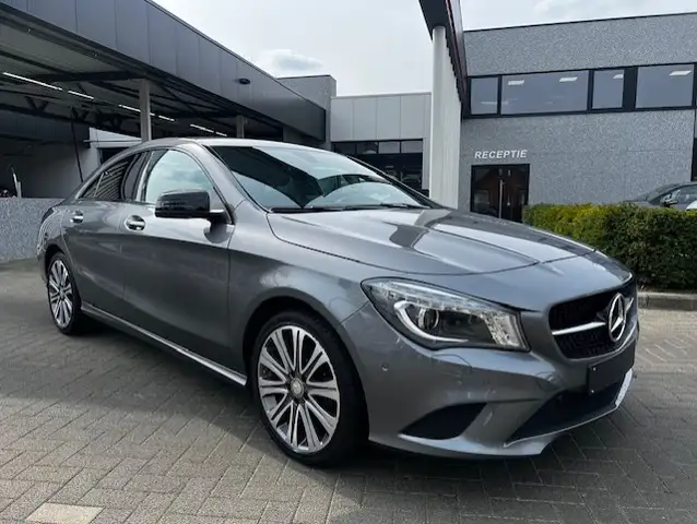 Mercedes-Benz CLA 180 i Automaat NAvi/Leder/Xenon/Pdc