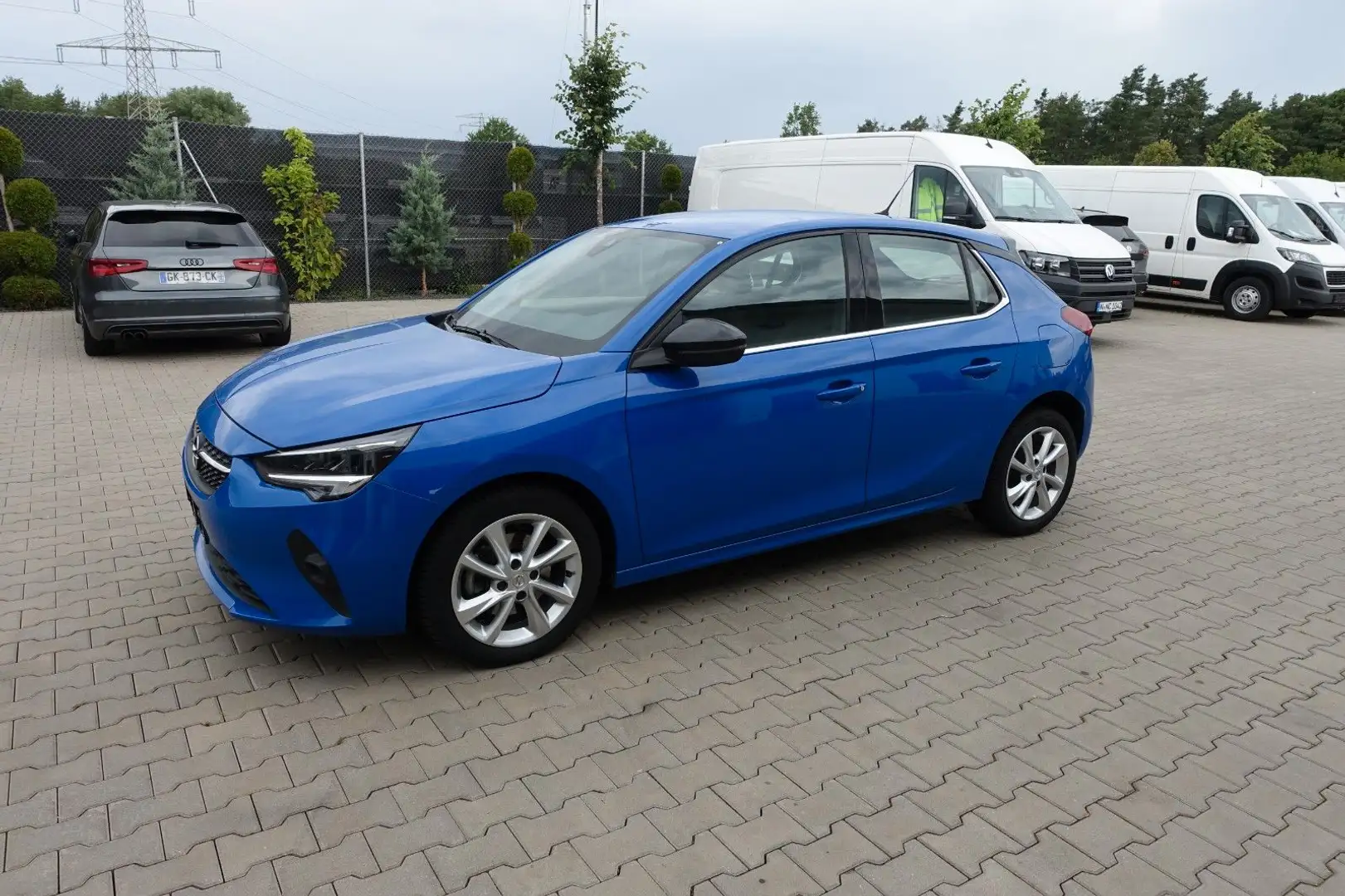 Opel Corsa 1.2 Turbo Elegance Bleu - 1