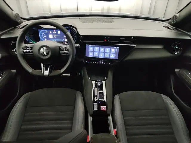 Alfa Romeo Junior view 9