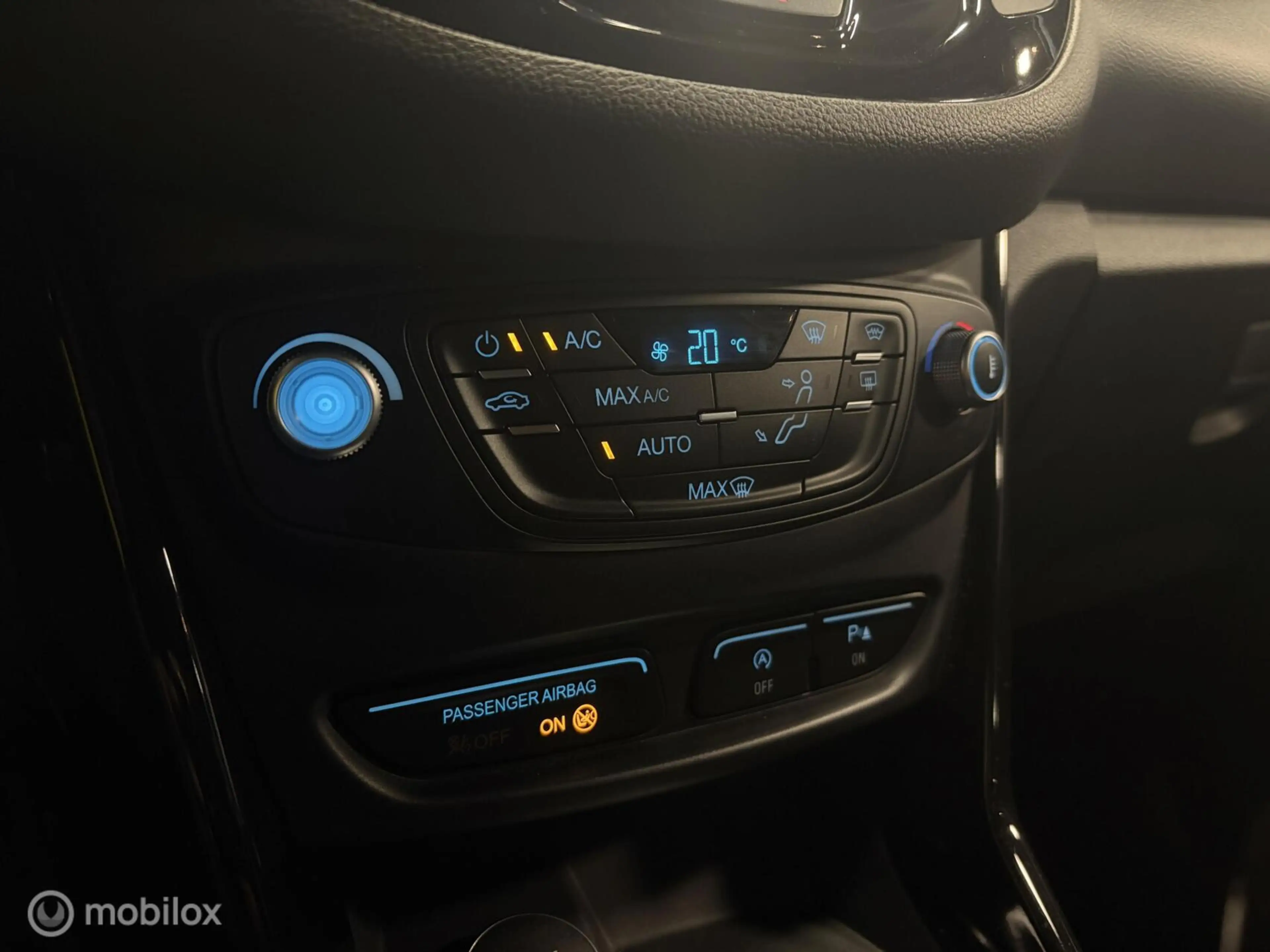 Ford B-Max 1.0 EcoBoost Titanium DEALER O.H. / CLIMA / CRUISE — photo 13