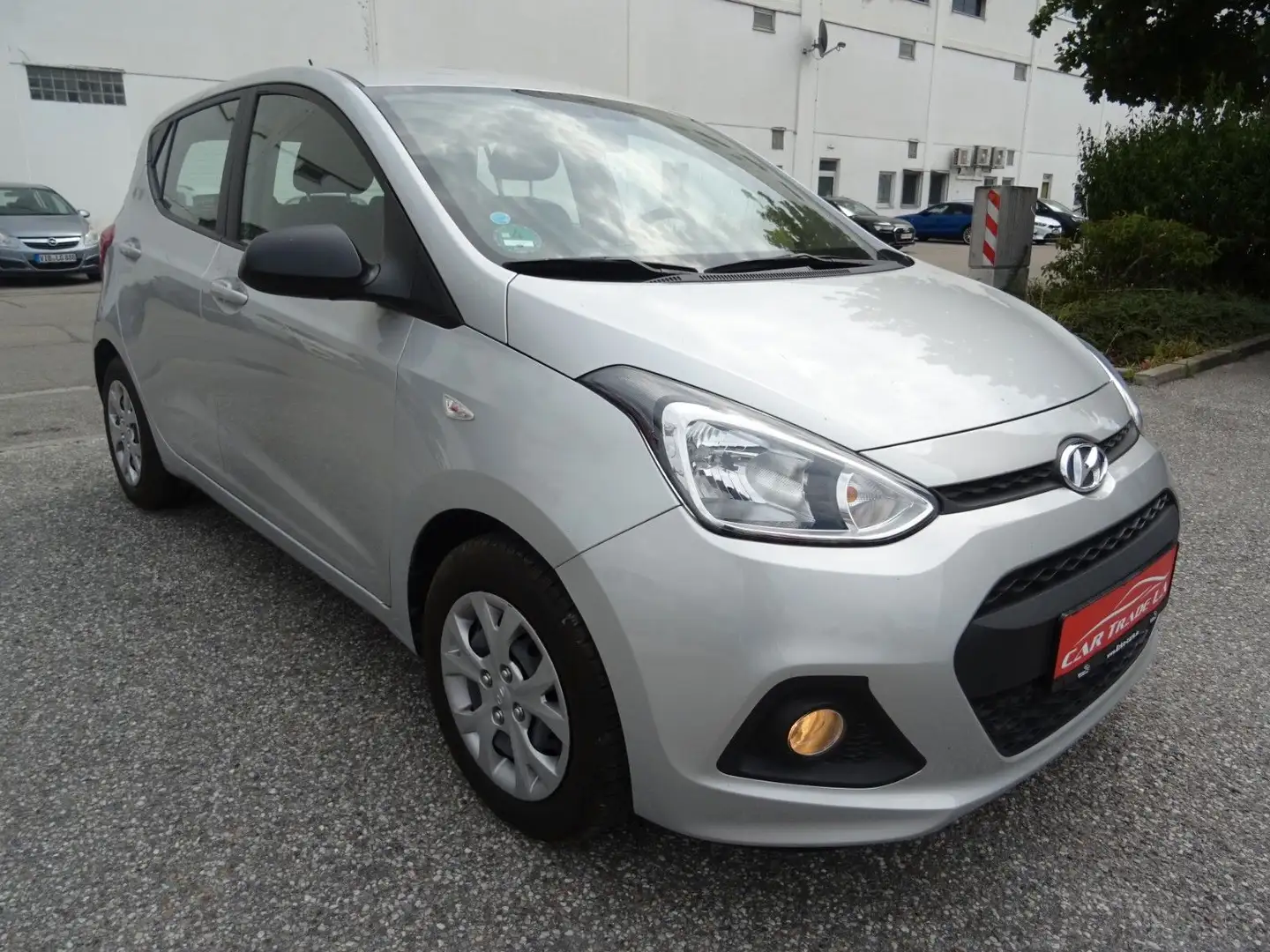 Hyundai i10 Classic/ 46000 KM Silber - 2