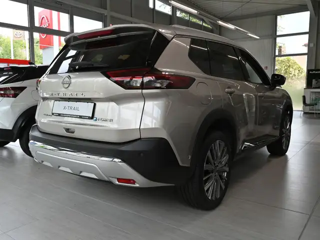 Nissan X-Trail view 8