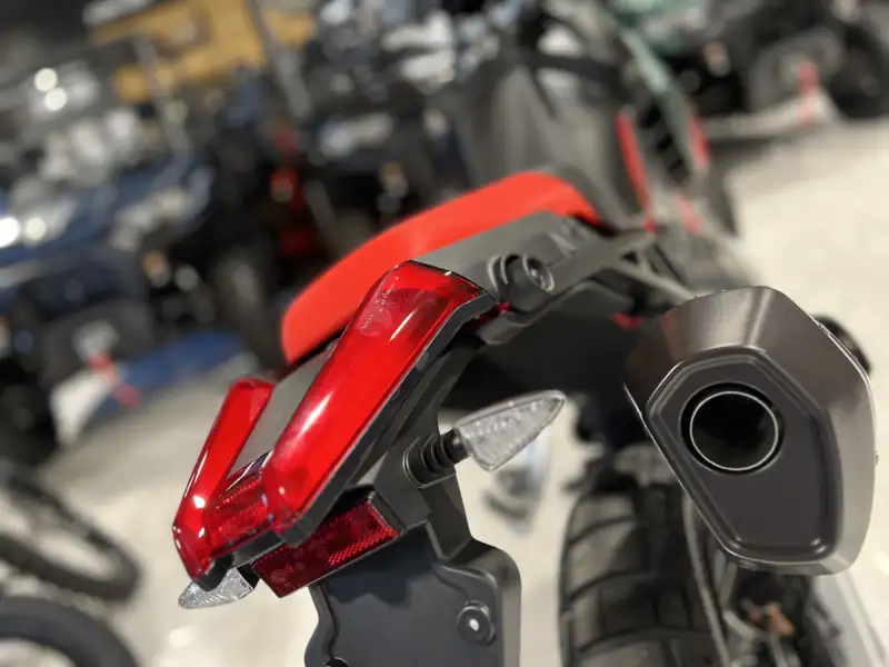 Aprilia Tuareg - foto 5