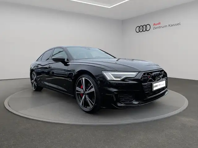 Audi S6 view 9