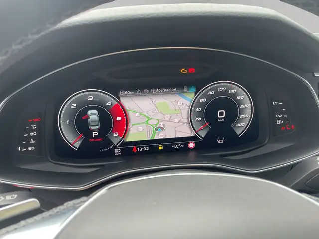 Audi S6 view 13