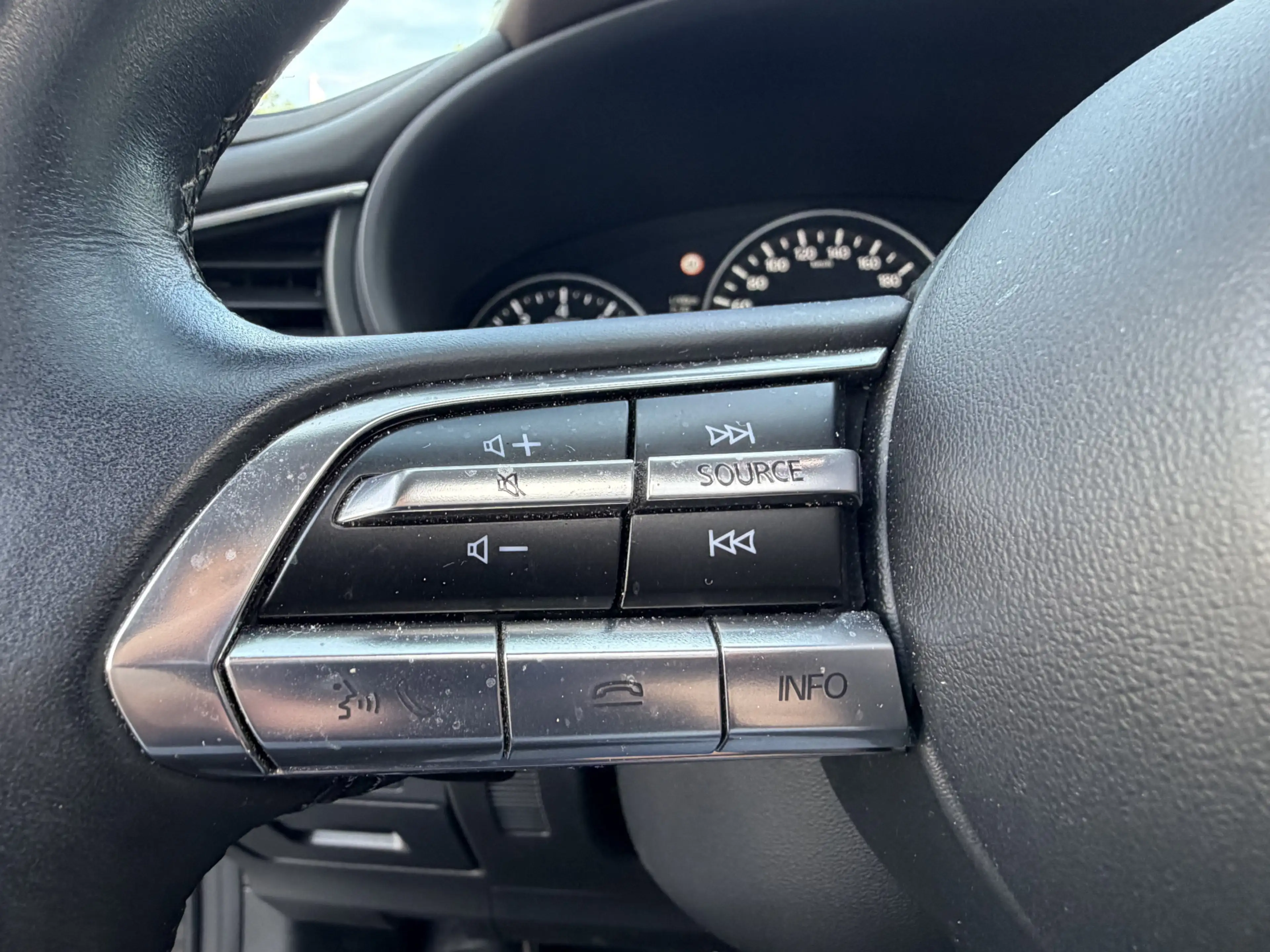 Mazda CX-30 2.0 e-SkyActiv-X M Hybrid Luxury Trekhaak Leer Sto — photo 18