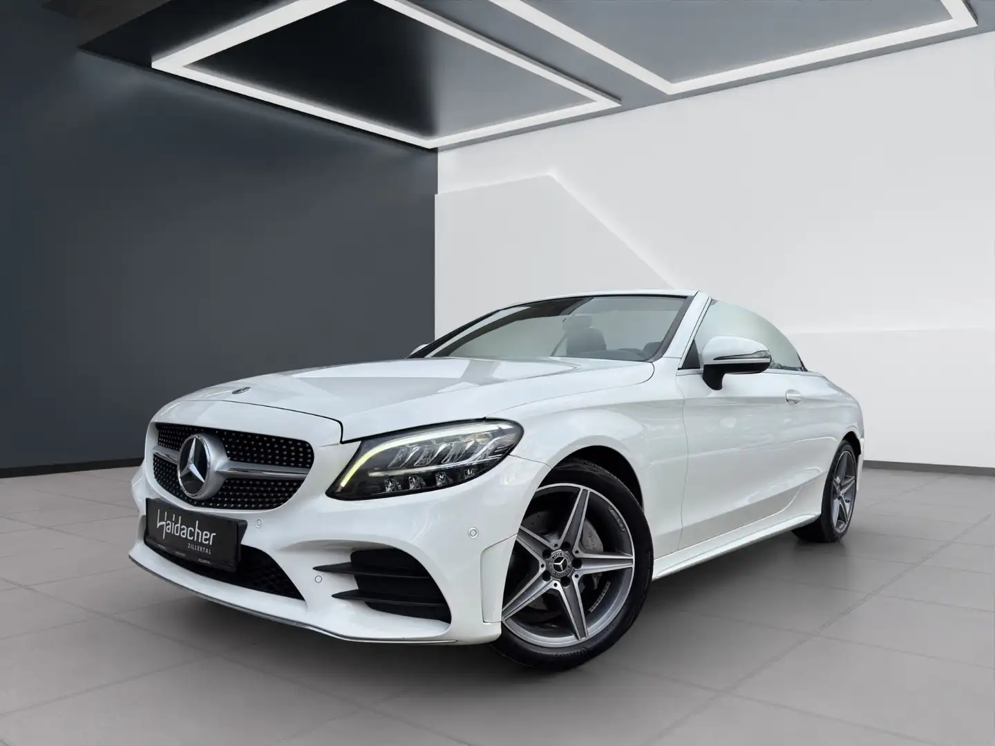 Mercedes-Benz C 180 Cabriolet PTS Shz LED Sportpaket AMG  RKam Weiß - 2