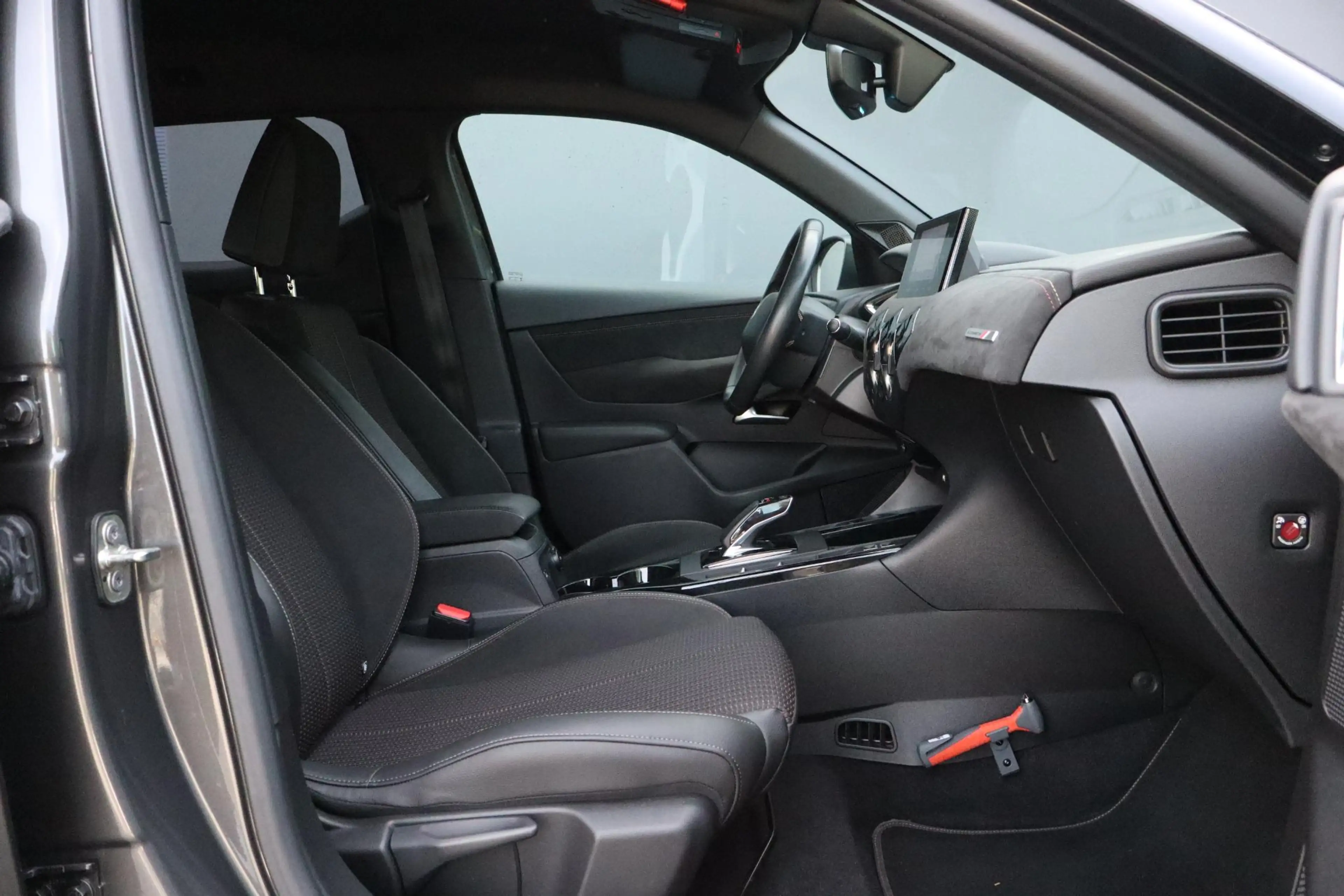 DS Automobiles DS 3 Crossback E-Tense Business 50 kWh | SOH 91% | Camera | Navig — photo 15