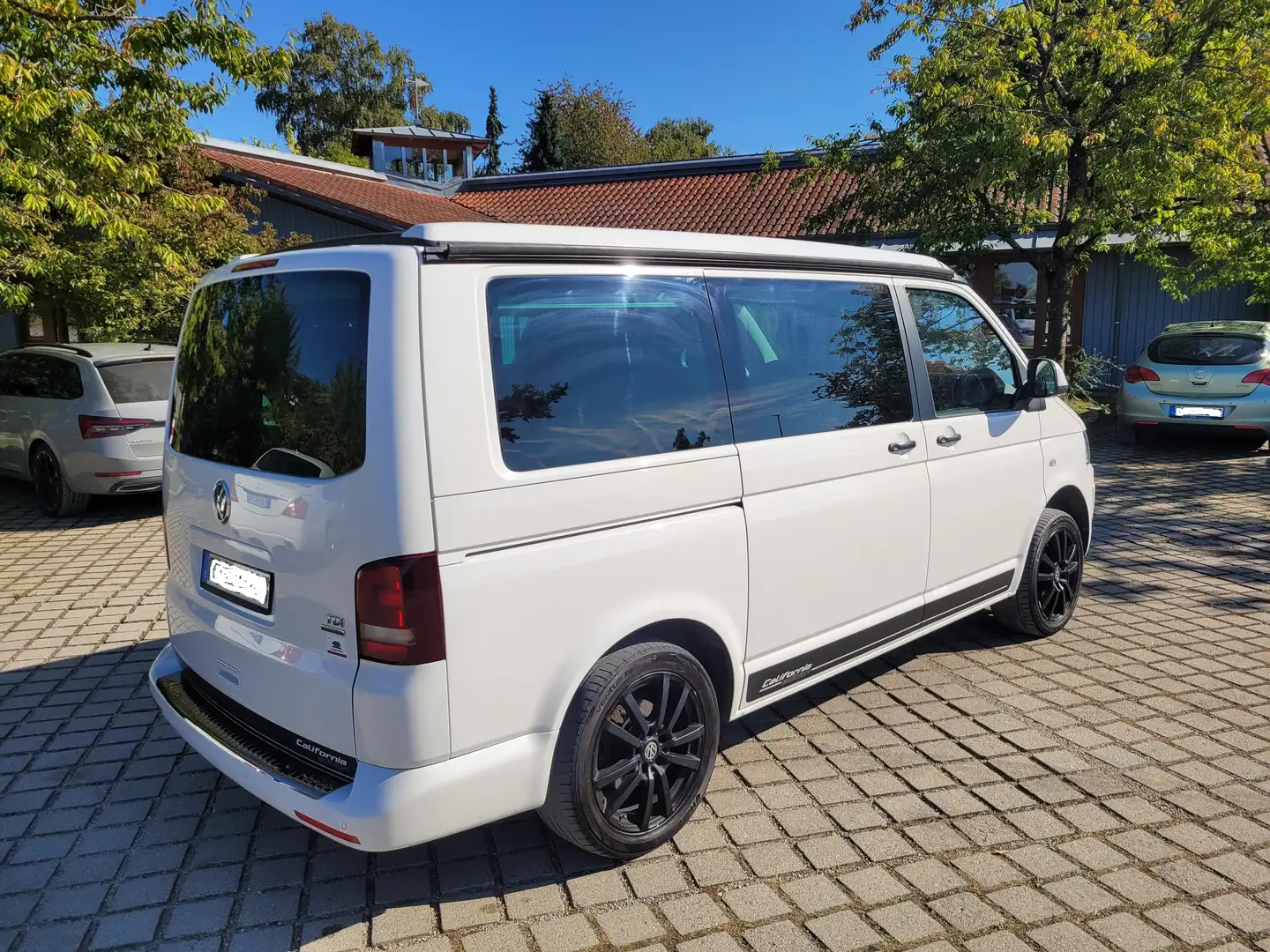 Volkswagen T5 California Beach Edition BMT TDI 4MOTION Modell 2014 Blanc - 2