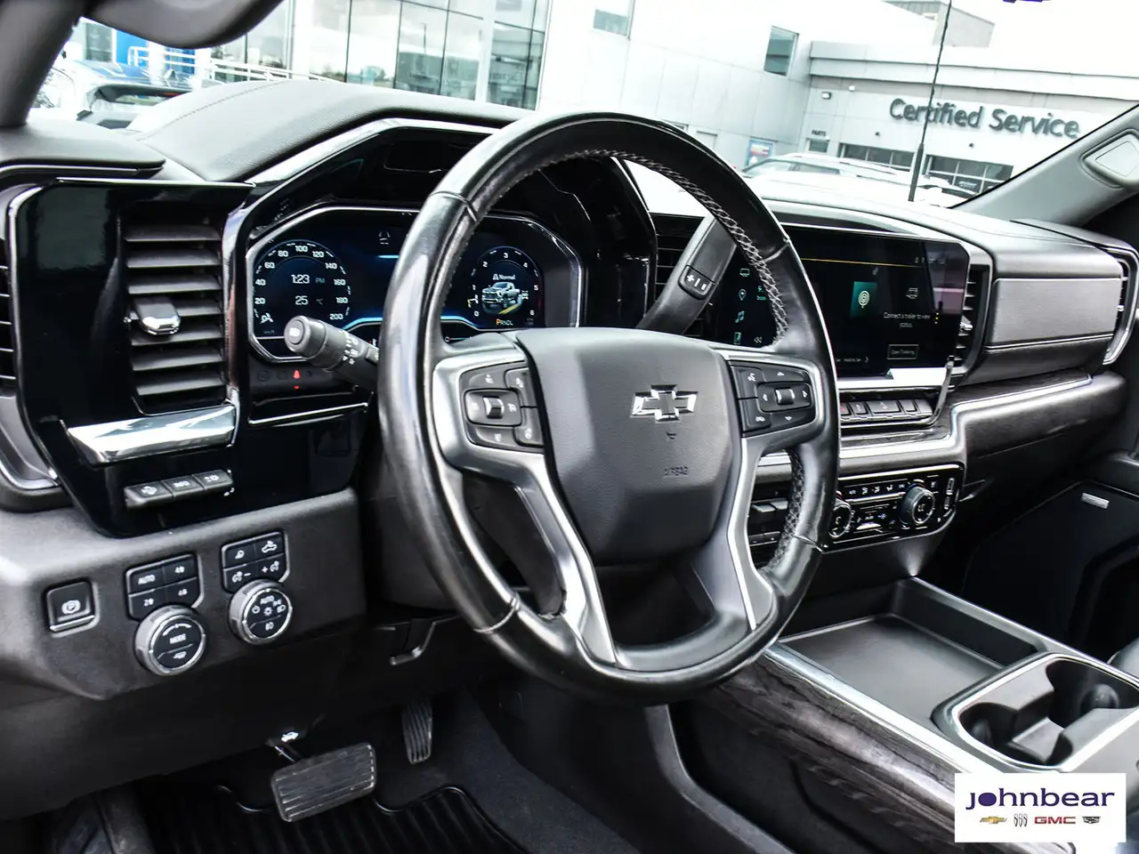 Chevrolet Silverado 2500 снимка Chevrolet Silverado 2500