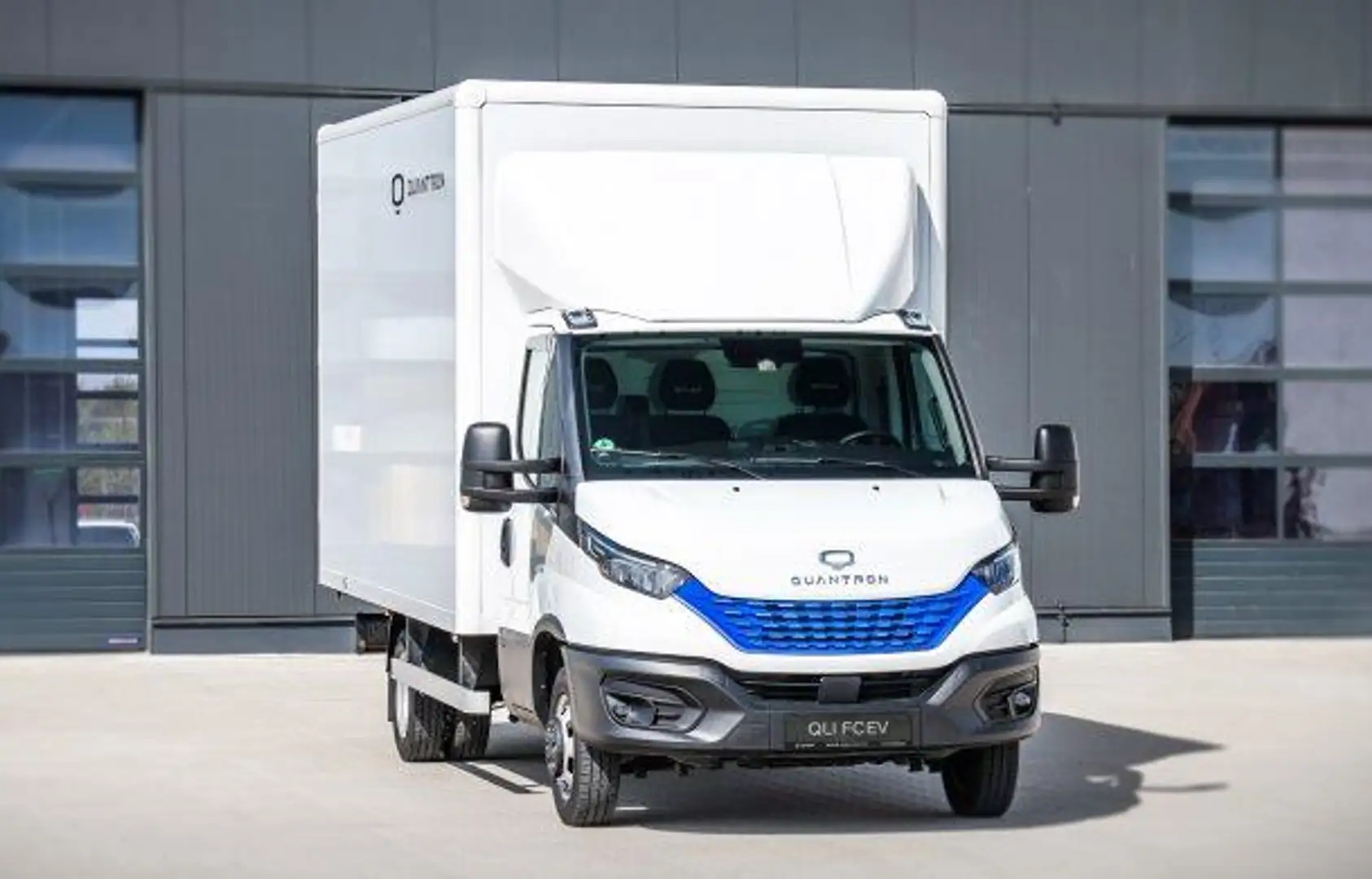 Iveco Daily 40C Quantron Q-Daily BEV (180 KM actieradius) Blanc - 1