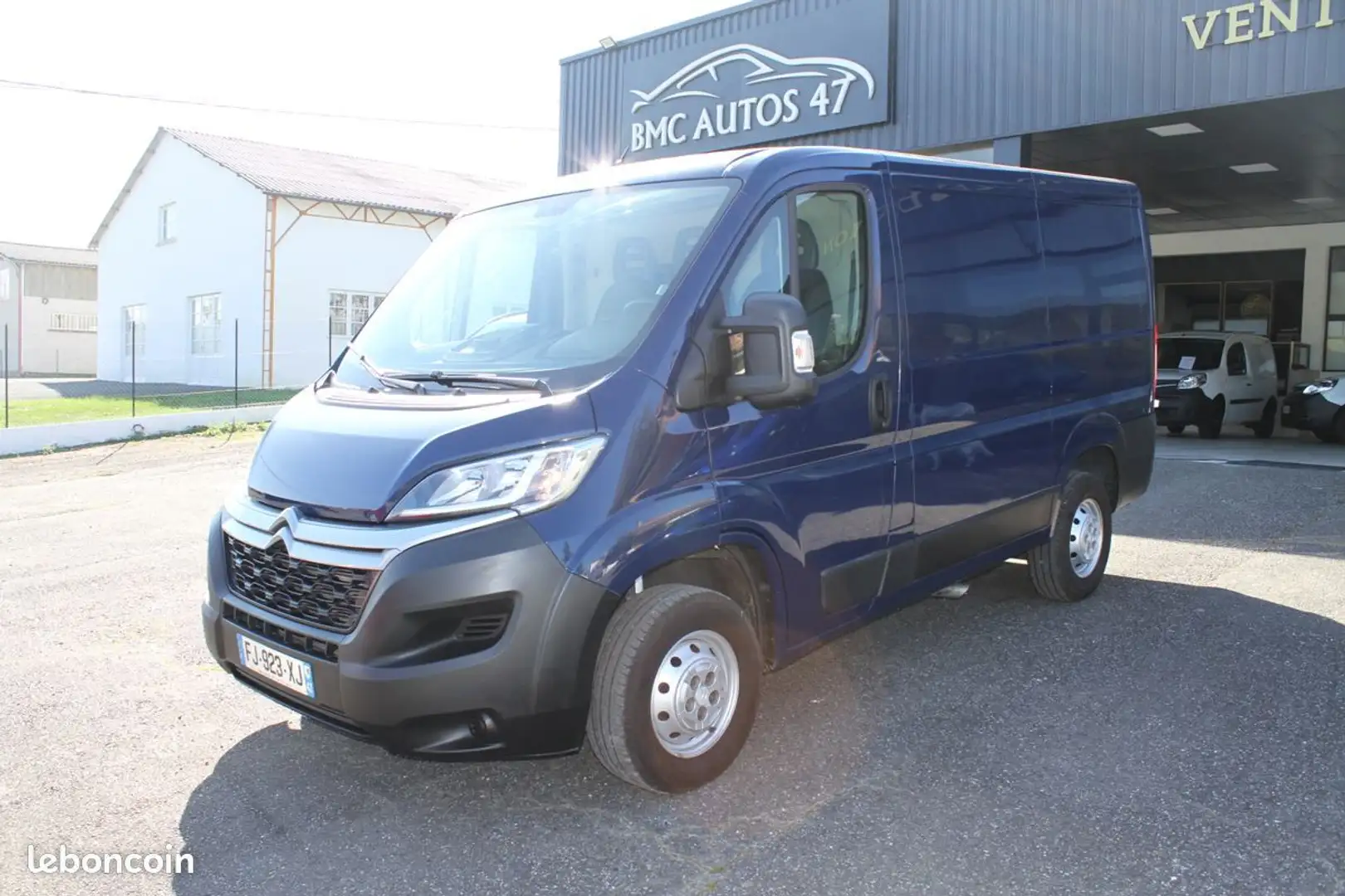 Citroen Jumper 2.0 BlueHDI 130 ch L1 H1 Business 1er Main TVA Récupérable 12416 HT Bleu - 1