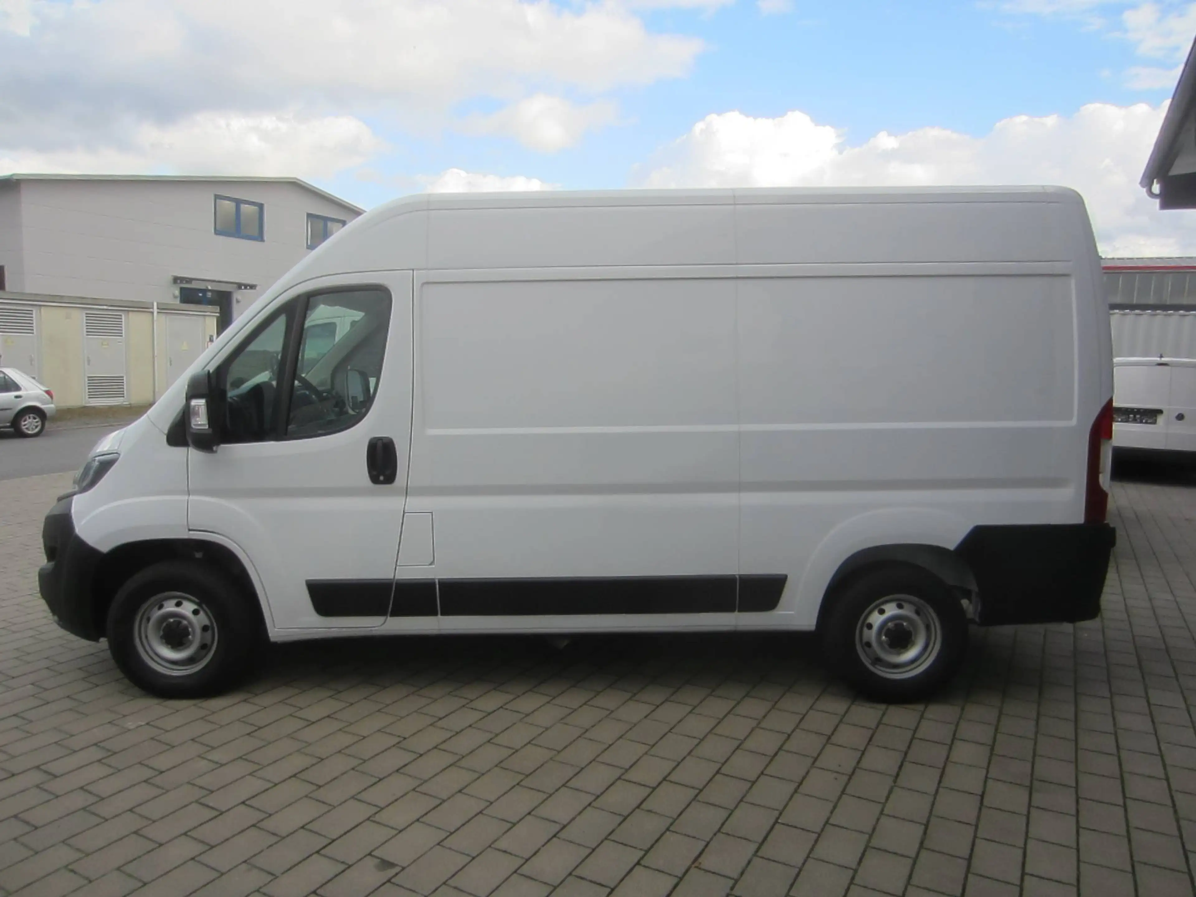 Fiat Ducato 120 L2H2 RS: 3450 mm,Klimatronic,PDC