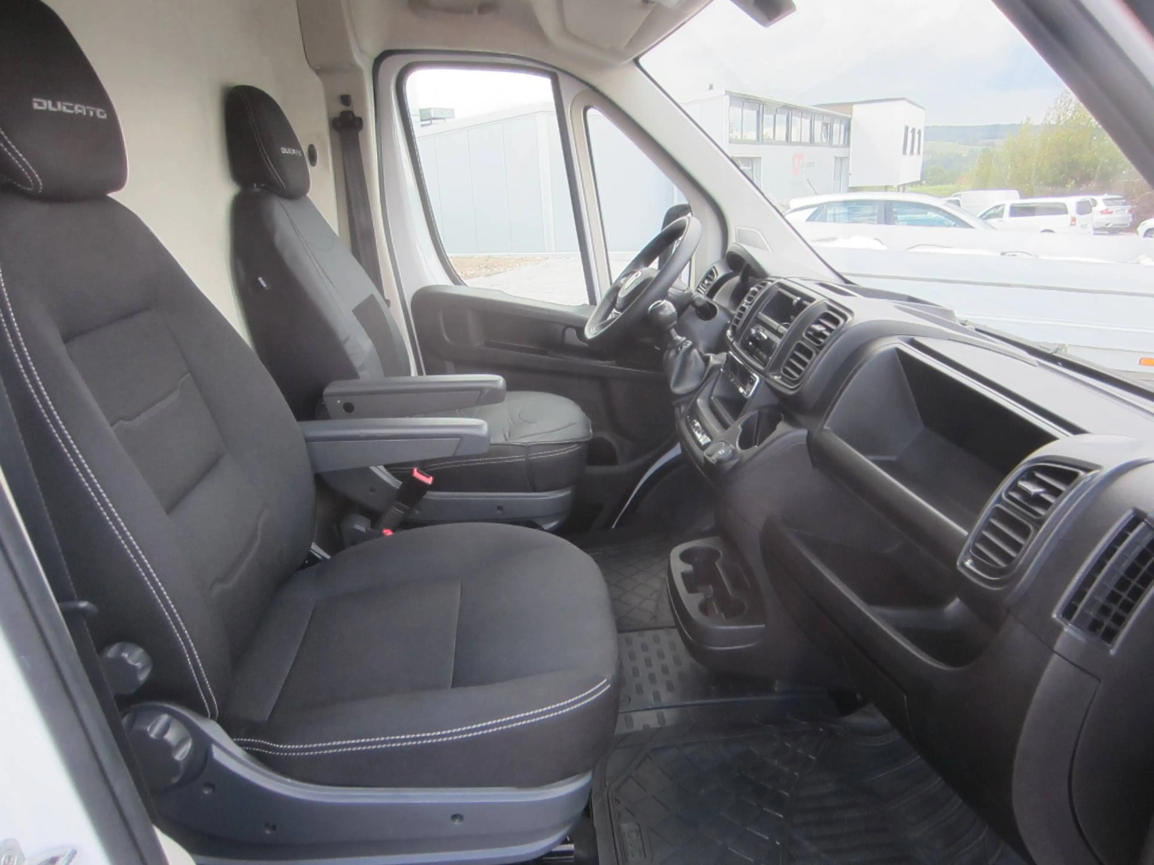 Fiat Ducato 120 L2H2 RS: 3450 mm,Klimatronic,PDC — photo 8