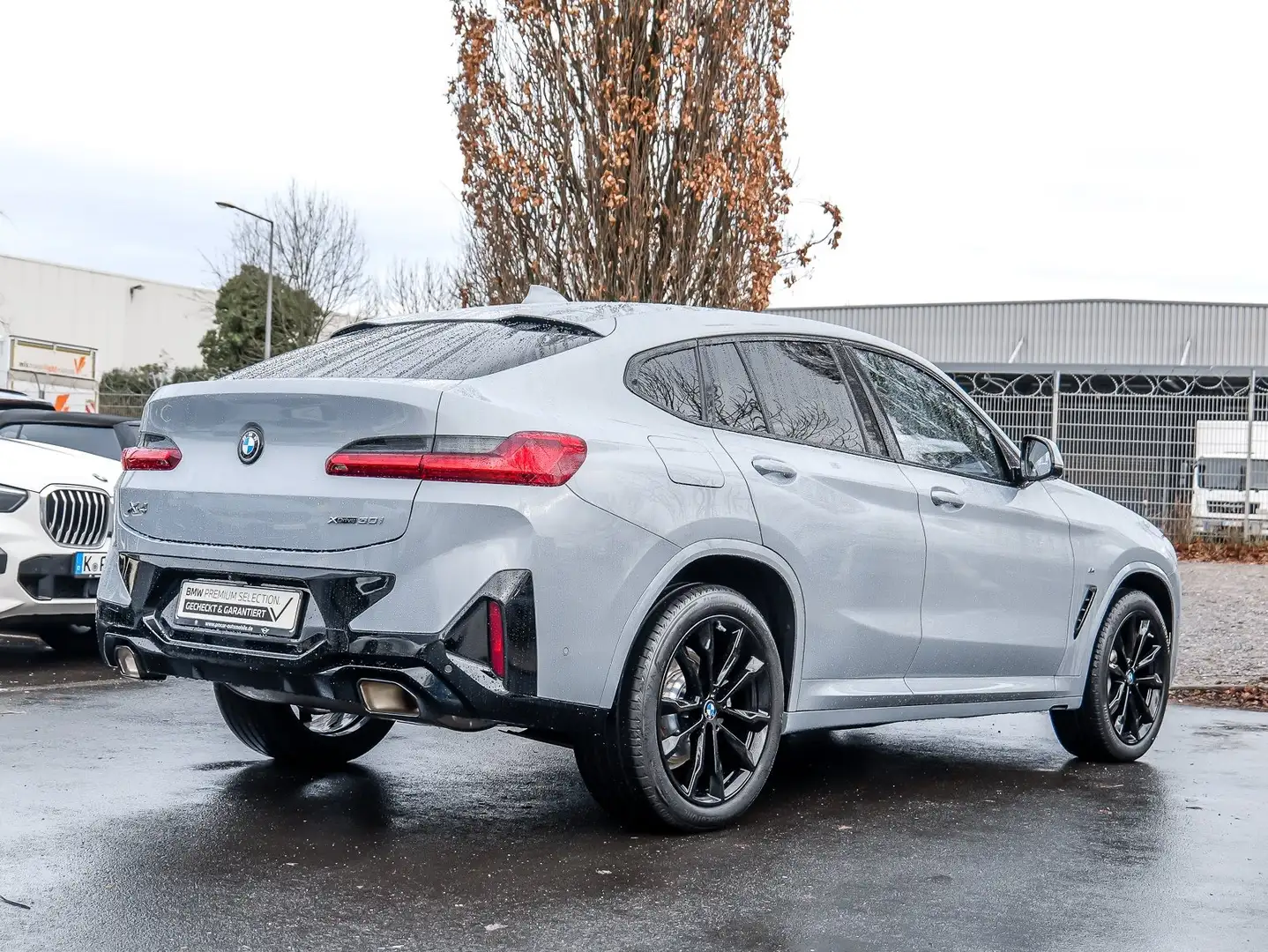 BMW X4 xDrive30i M Sport PANO RFK NAVI LED PDC V+H Grau - 2