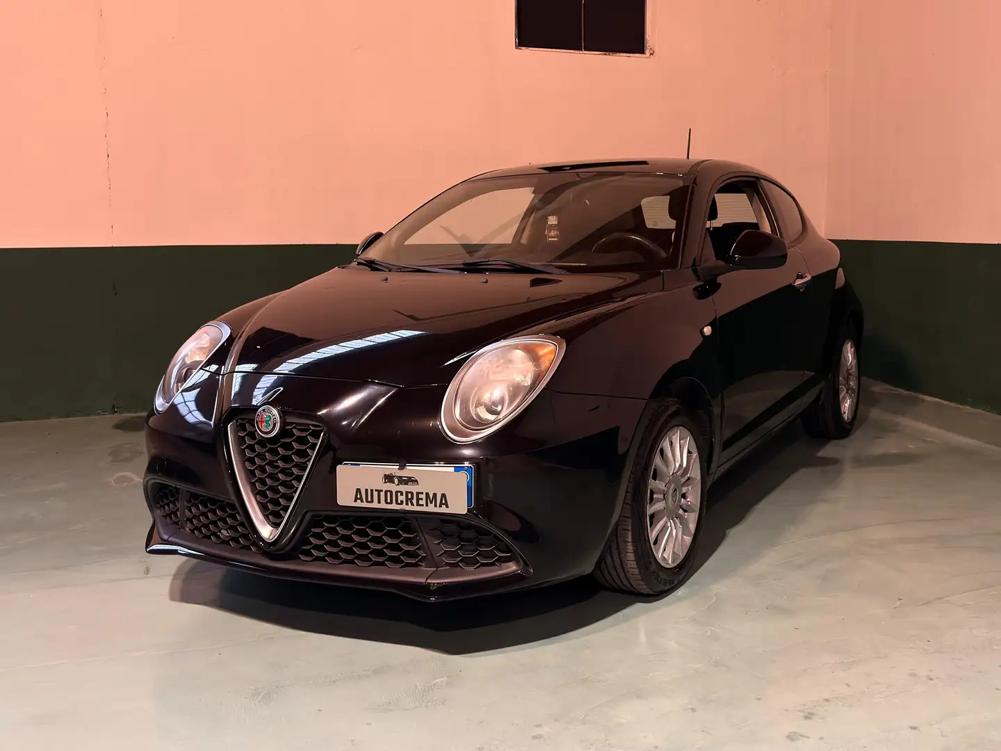 Alfa Romeo MiTo 2013 1.4 Progression 78cv E6 Schwarz - 1
