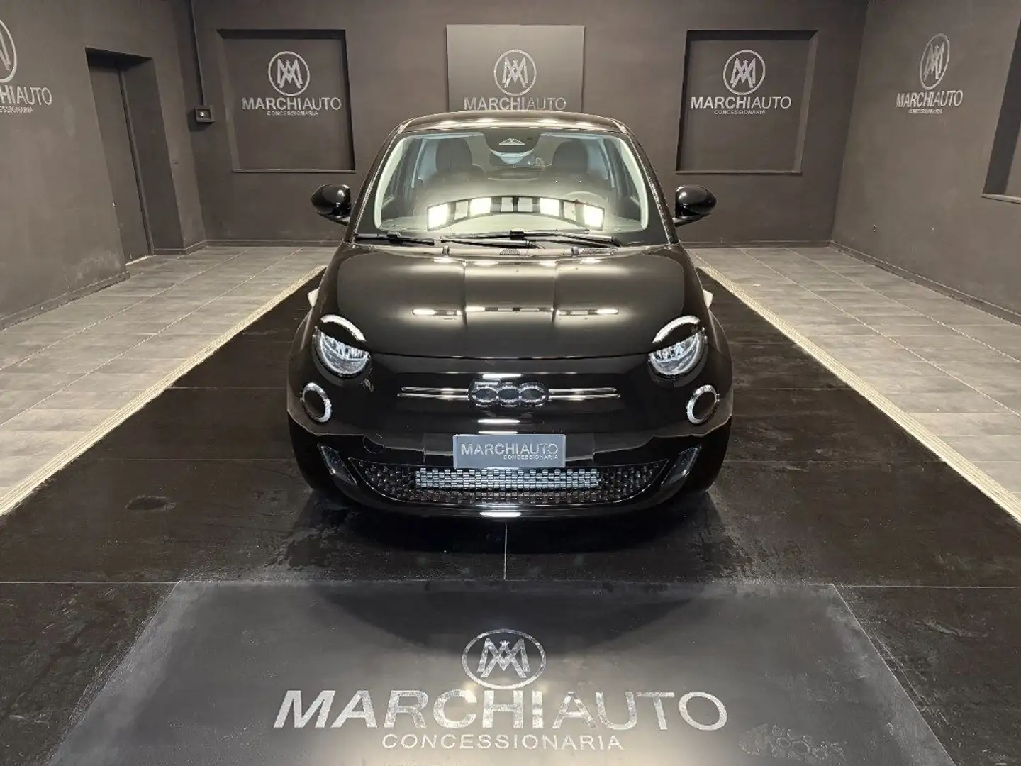 Fiat 500e Berlina 42 kWh Red Nero - 2