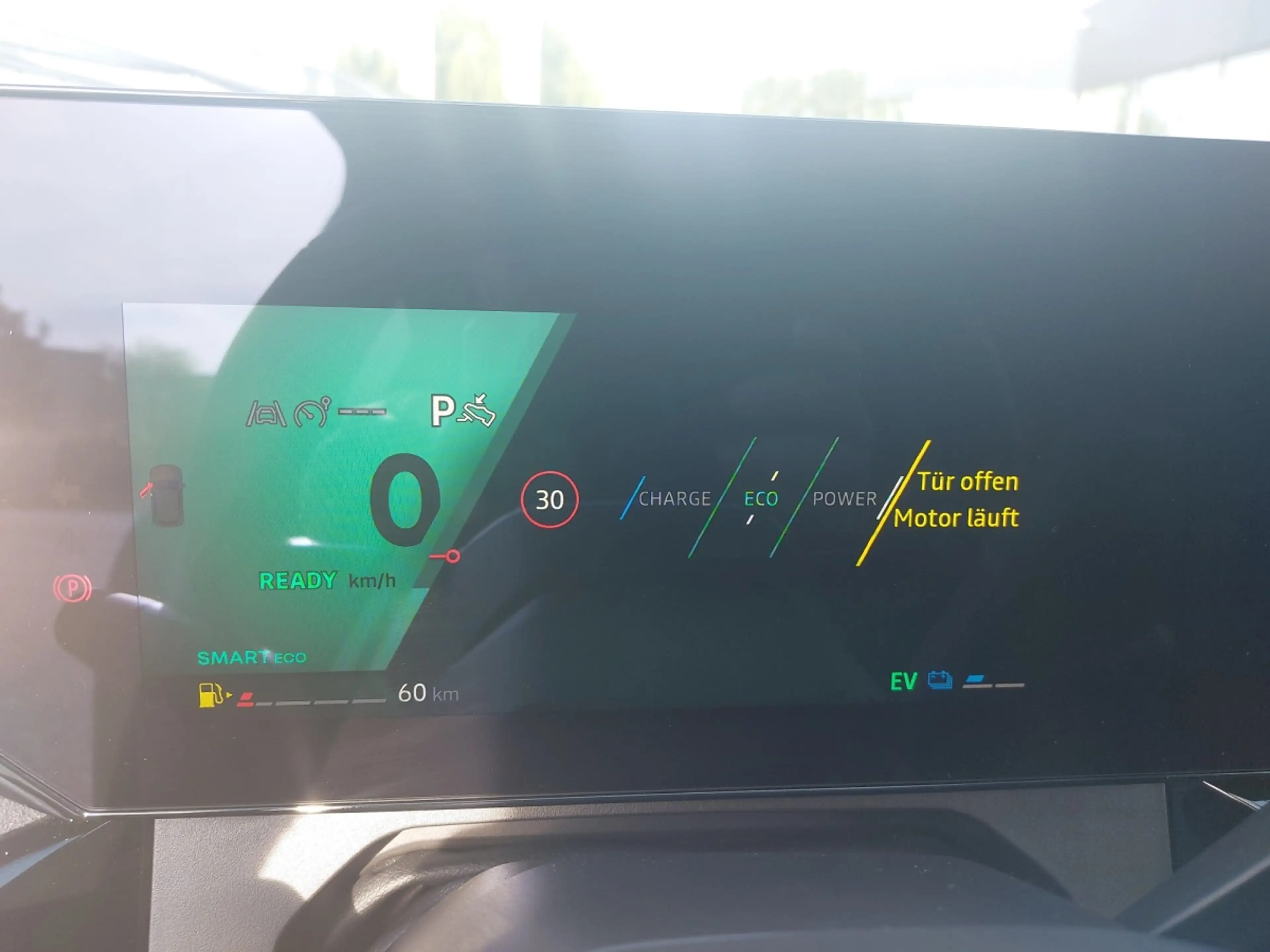 Renault Clio Esprit Alpine Full-Hybrid 160 — photo 15