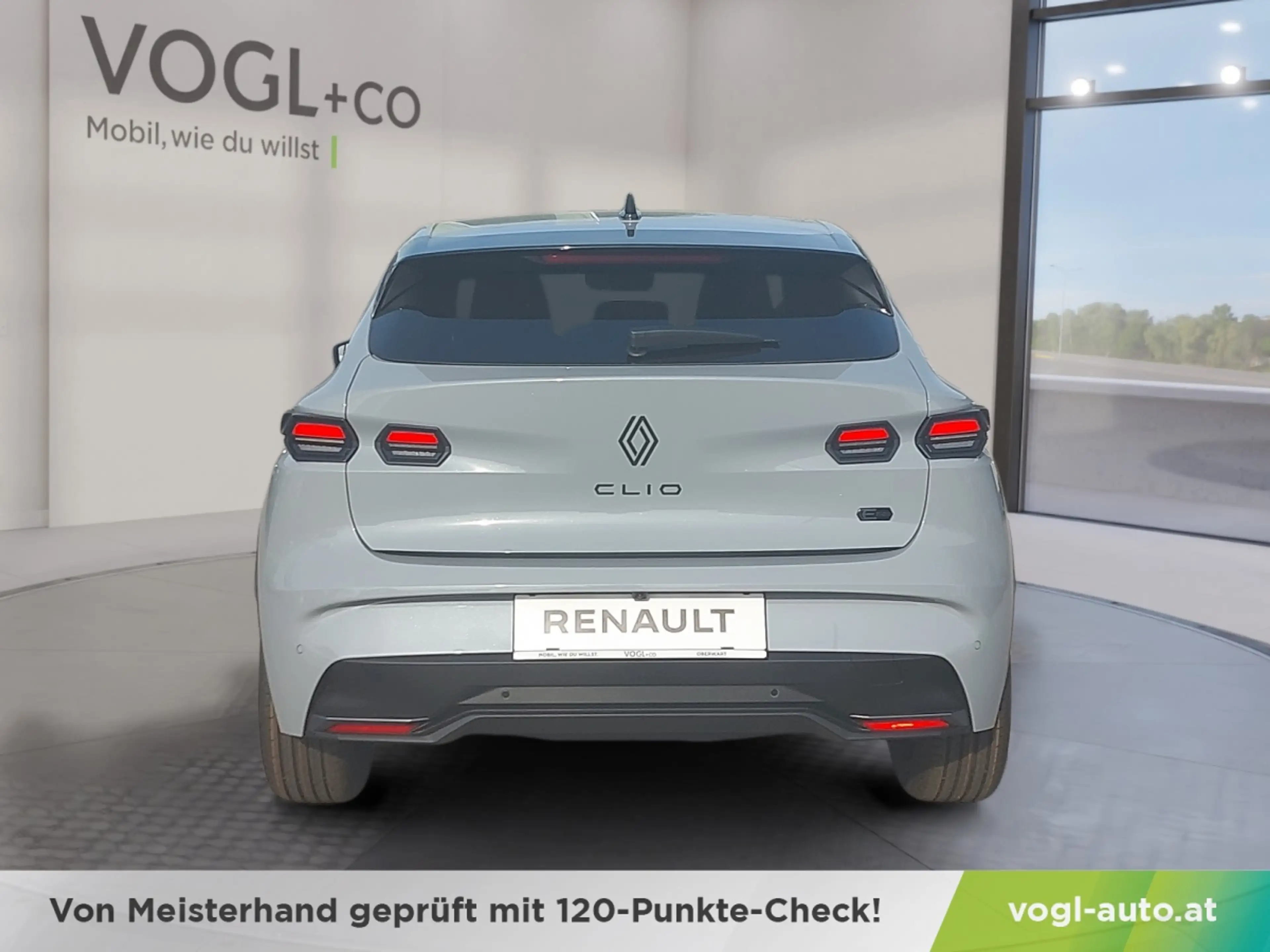 Renault Clio Esprit Alpine Full-Hybrid 160 — photo 7