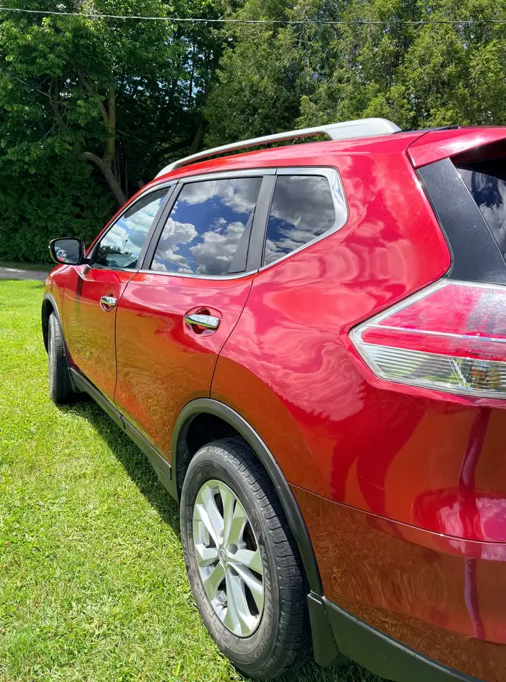 Nissan Rogue fotografie Nissan Rogue