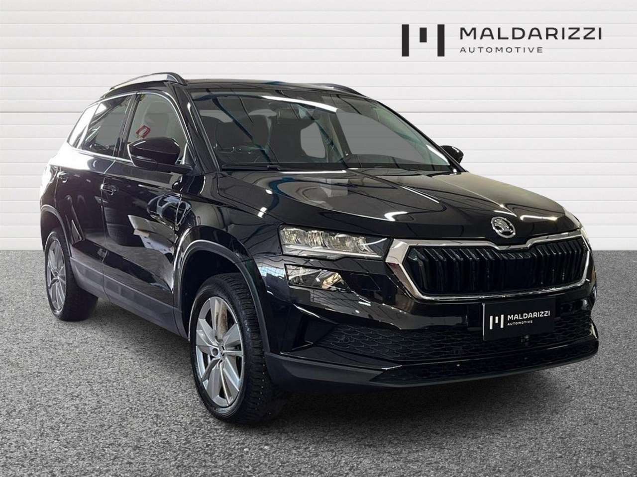 Skoda Karoq 2022 1.0 tsi Executive 115cv