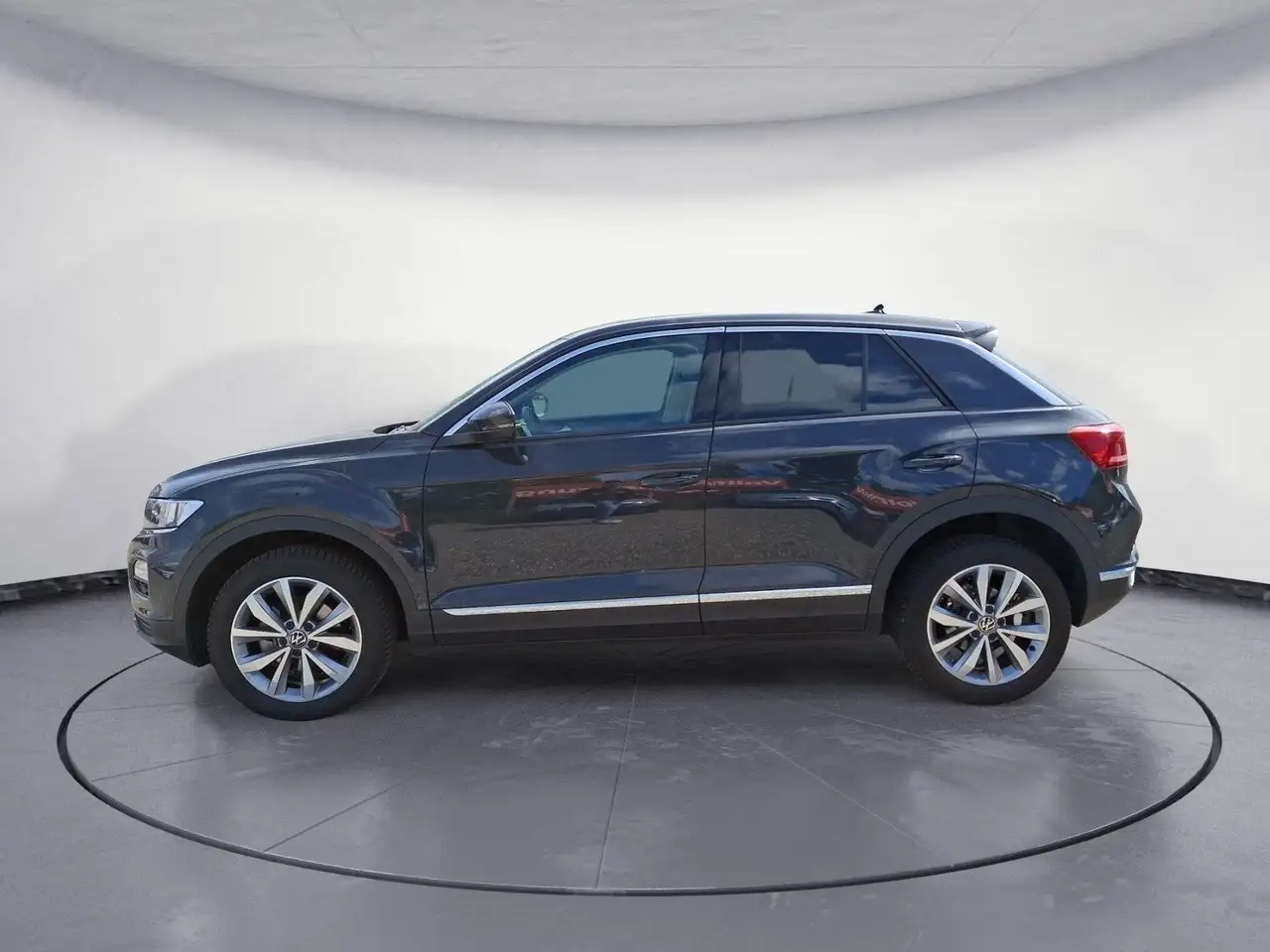 Volkswagen T-Roc, фото 2