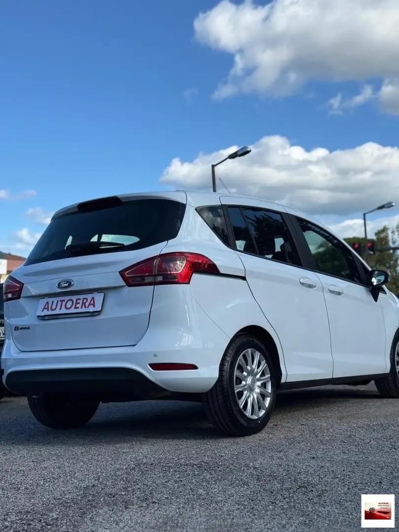 Ford B-Max 1.5 TDCi 75CV Business Titanium Blanco - 2