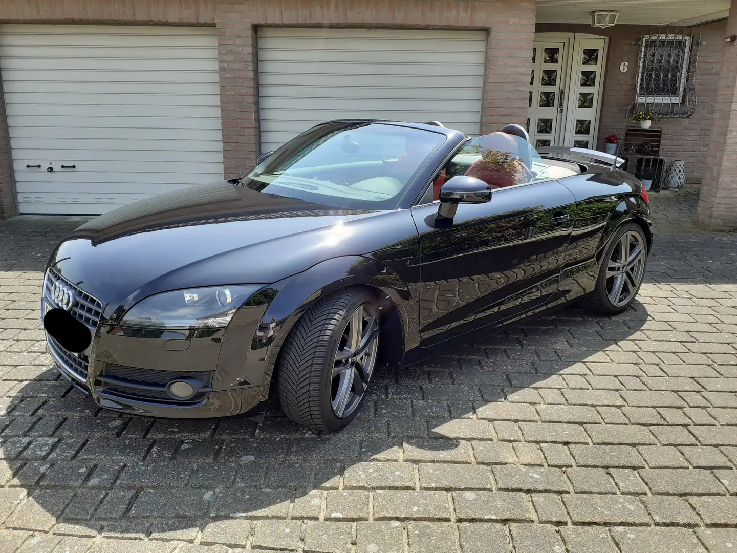 Audi TT TT Roadster 2.0 TFSI Schwarz - 1