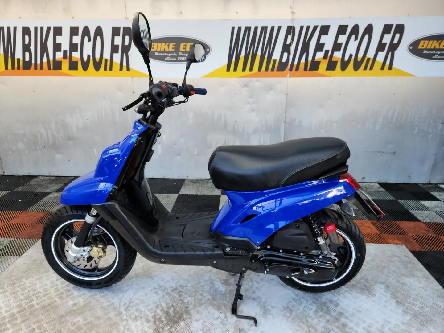 MBK Booster Bleu - 2