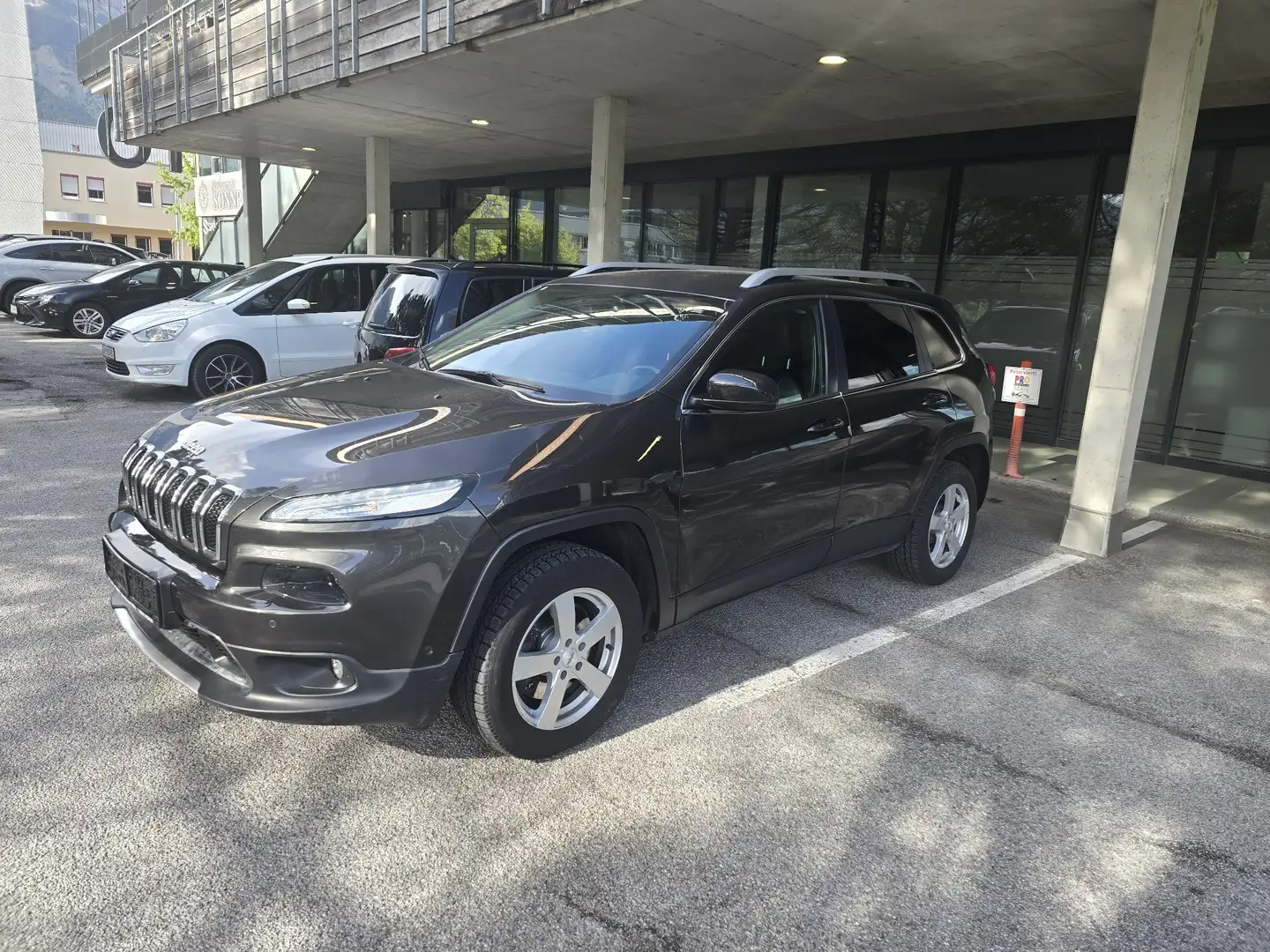 Jeep Cherokee 2,0 MultiJet II AWD Limited Aut. - 2
