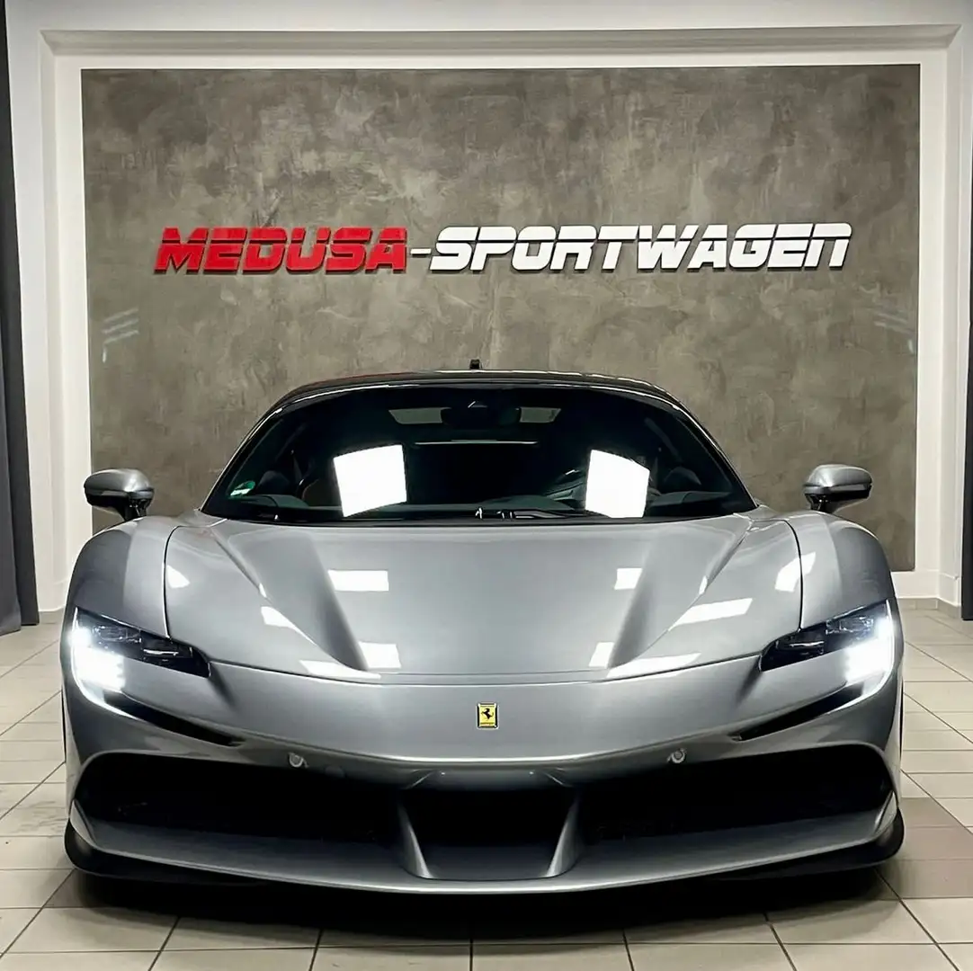 Ferrari SF90 NOVITEC RACINGSEAT CARBONPACK LIFT JBL FULL Gri - 2