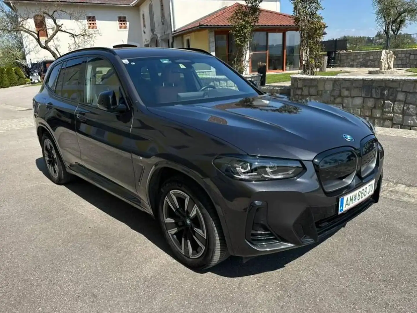 BMW iX3 iX3 73,8kWh Inspiring, 8-fach Reifen+Felgen, Winterreifen neu Schwarz - 2