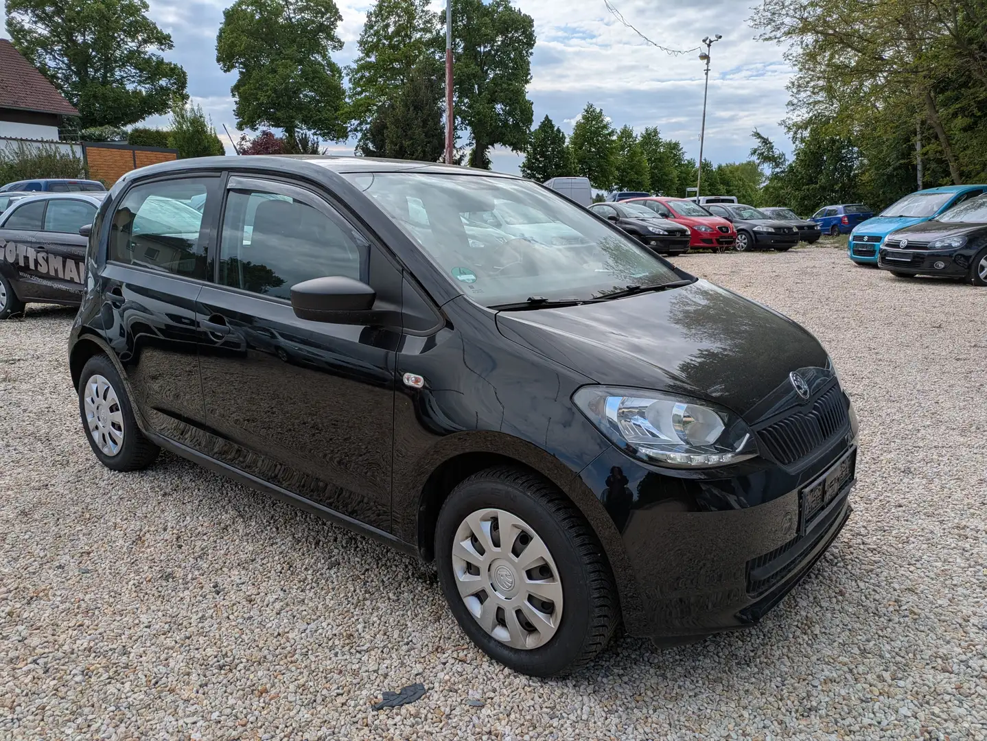 Skoda Citigo 1.0 MPI Green tec Klima Tüv 5/26 Schwarz - 1