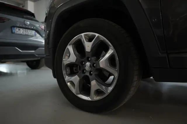Jeep Compass view 15