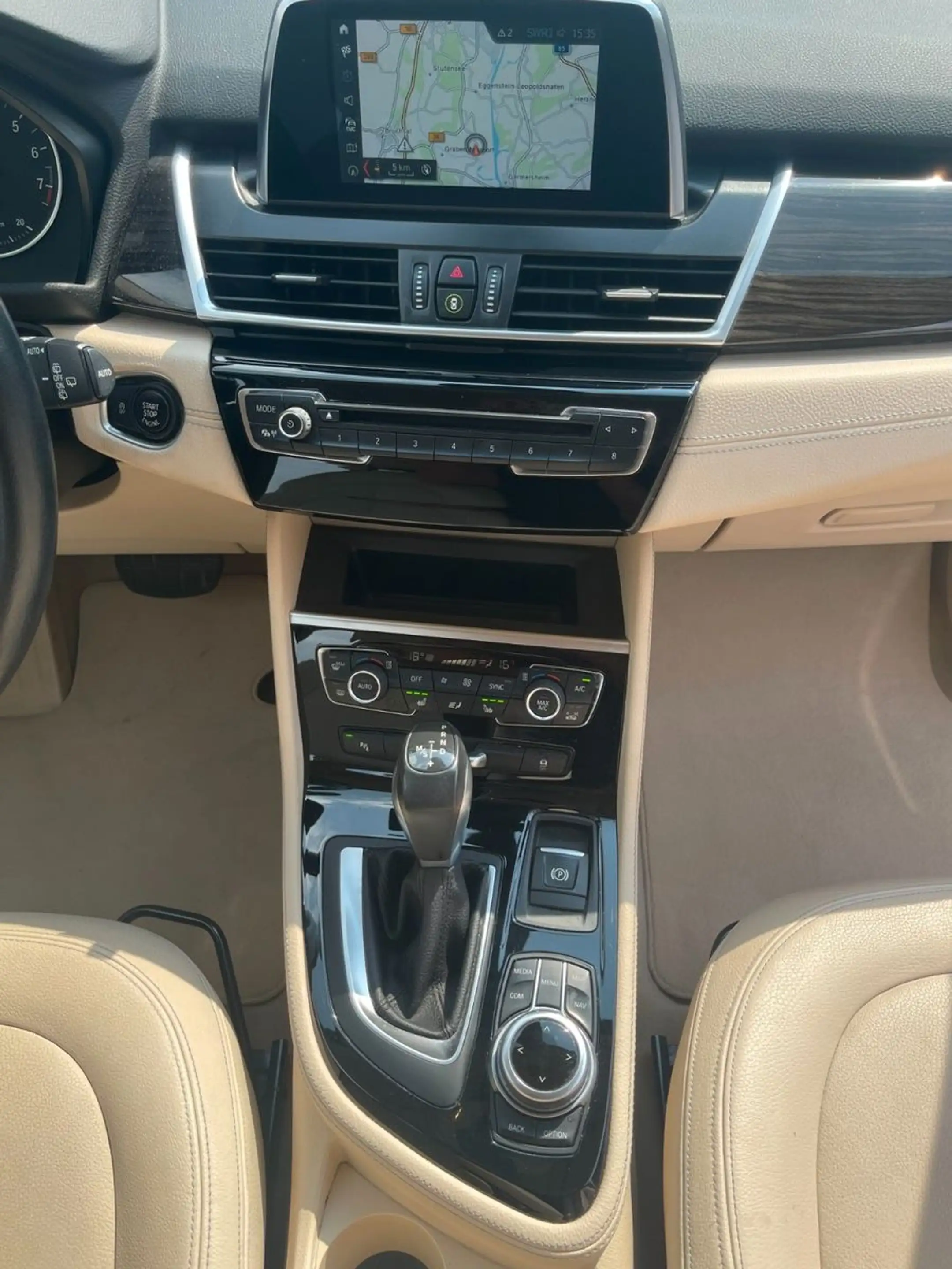 BMW 220 iA Gran Tourer Luxury Line*Leder*Navi*AHK*LED — photo 19